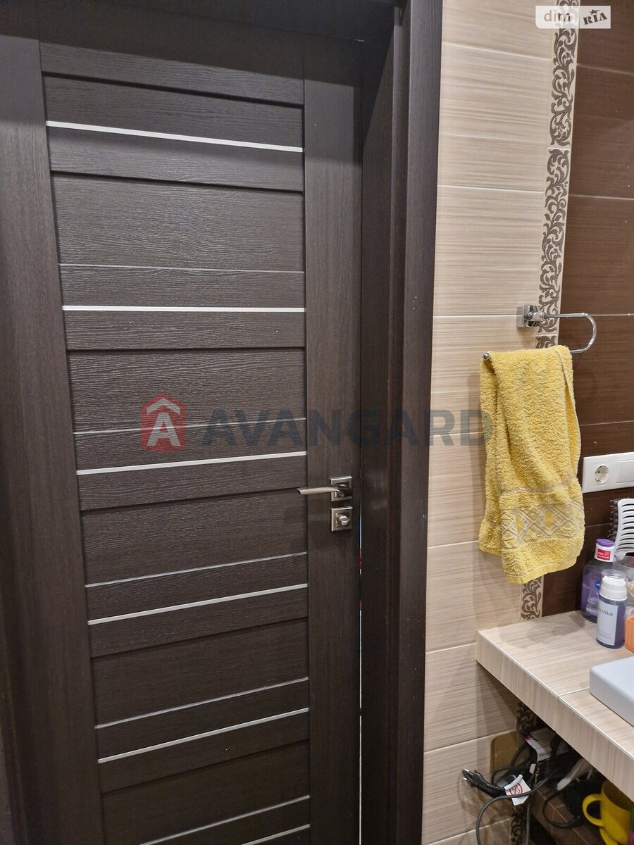 1 кім. квартира, 41/19/11 кв. м., 3/10 поверх фото 9 1 кім. квартира, 41/19/11 кв. м., 3/10 поверх фото 9