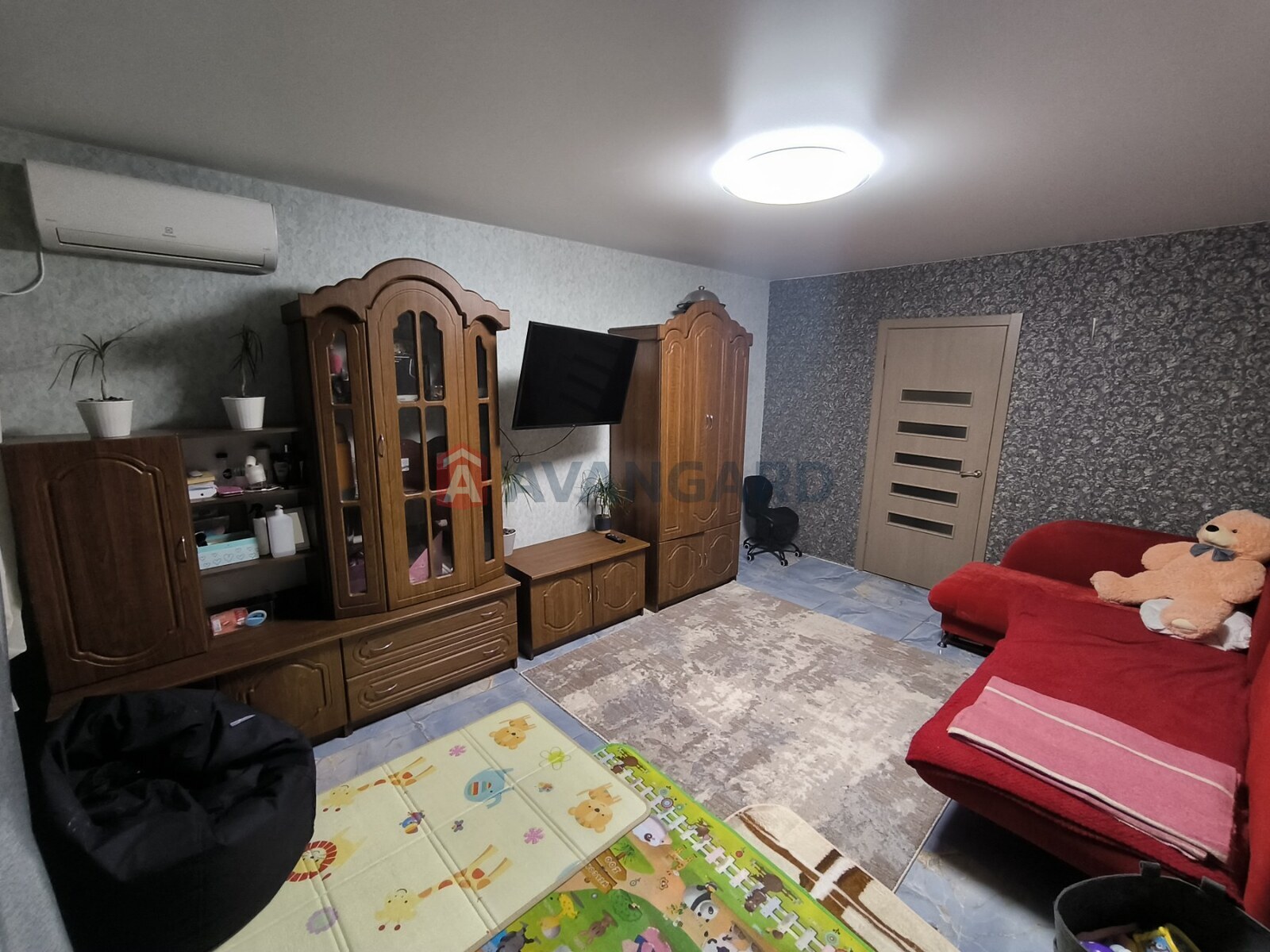 3 кім. квартира, 67/-/8 кв. м., 1/9 поверх фото 10 3 кім. квартира, 67/-/8 кв. м., 1/9 поверх фото 10