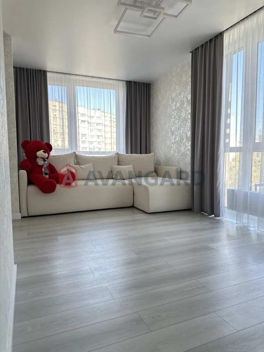 3 кім. квартира, 80/-/19 кв. м., 5/25 поверх фото 15 3 кім. квартира, 80/-/19 кв. м., 5/25 поверх фото 15