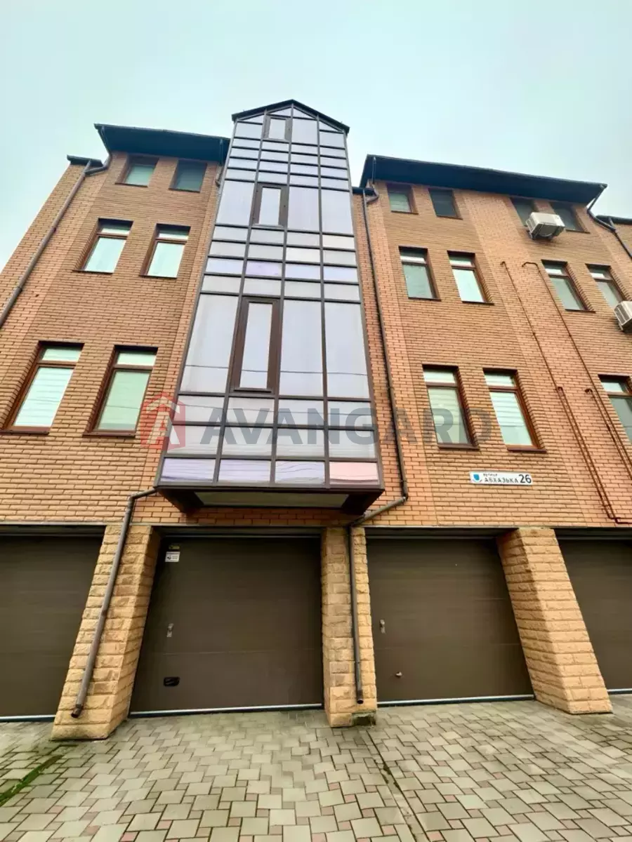 3 кім. квартира, 104/56/15 кв. м., 2/4 поверх фото 18 3 кім. квартира, 104/56/15 кв. м., 2/4 поверх фото 18