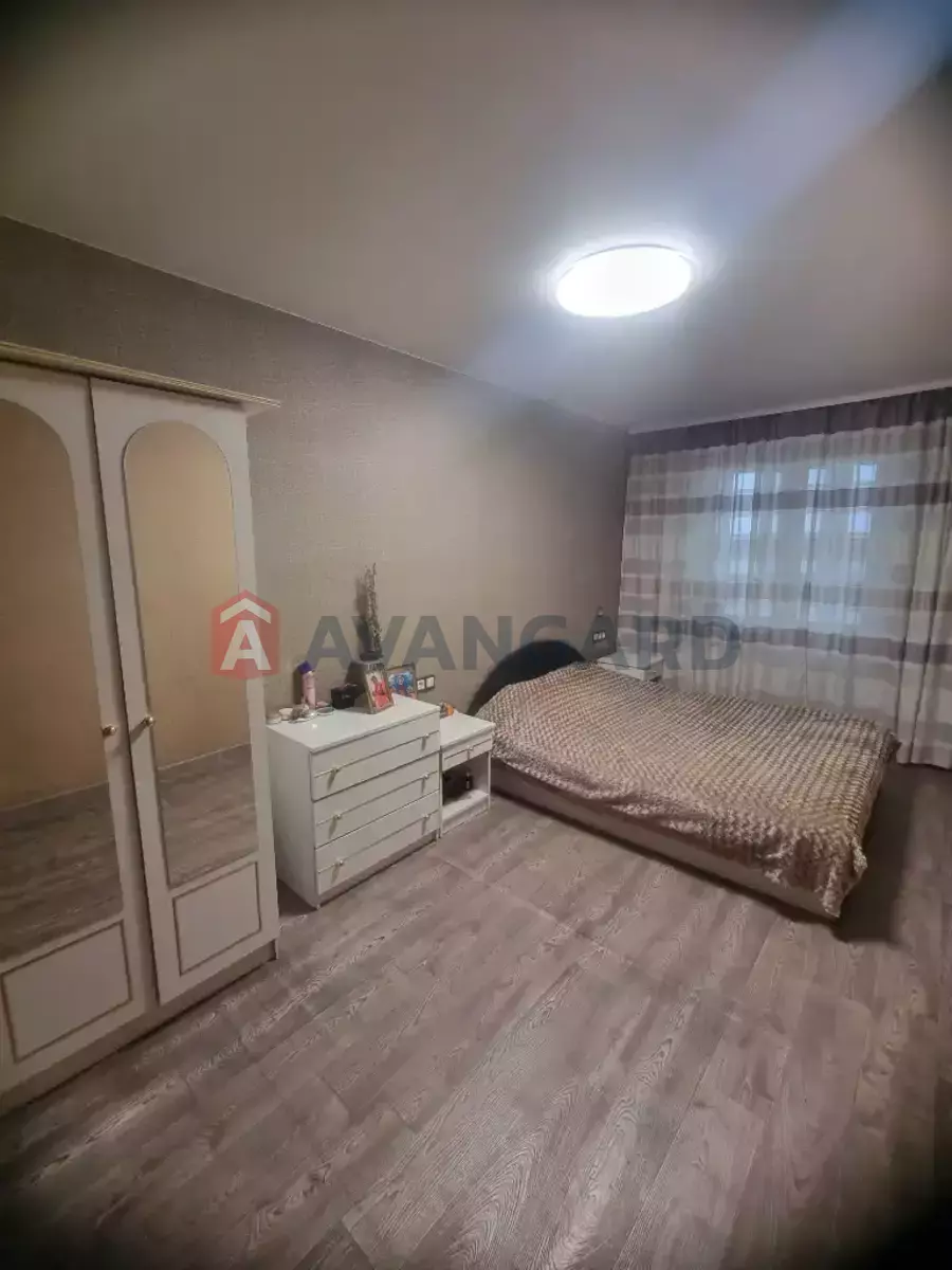 3 кім. квартира, 63/44/7 кв. м., 8/9 поверх фото 6 3 кім. квартира, 63/44/7 кв. м., 8/9 поверх фото 6