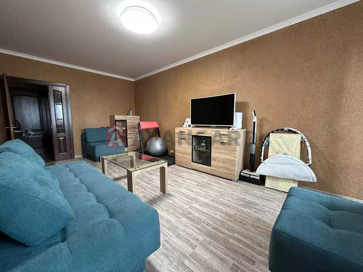 3 комн. квартира, 80/-/9 кв. м., 8/12 этаж фото 1 3 комн. квартира, 80/-/9 кв. м., 8/12 этаж фото 1