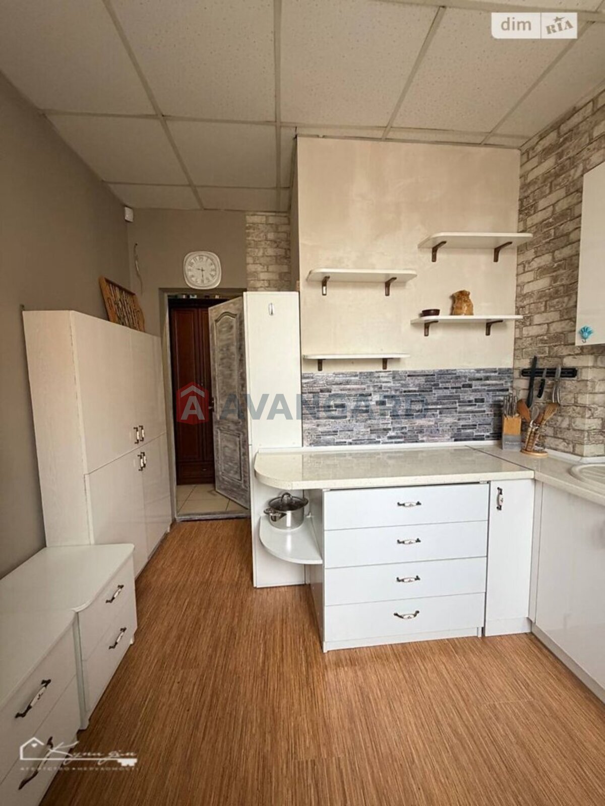 2 комн. квартира, 61/48/7 кв. м., 1/3 этаж фото 11 2 комн. квартира, 61/48/7 кв. м., 1/3 этаж фото 11