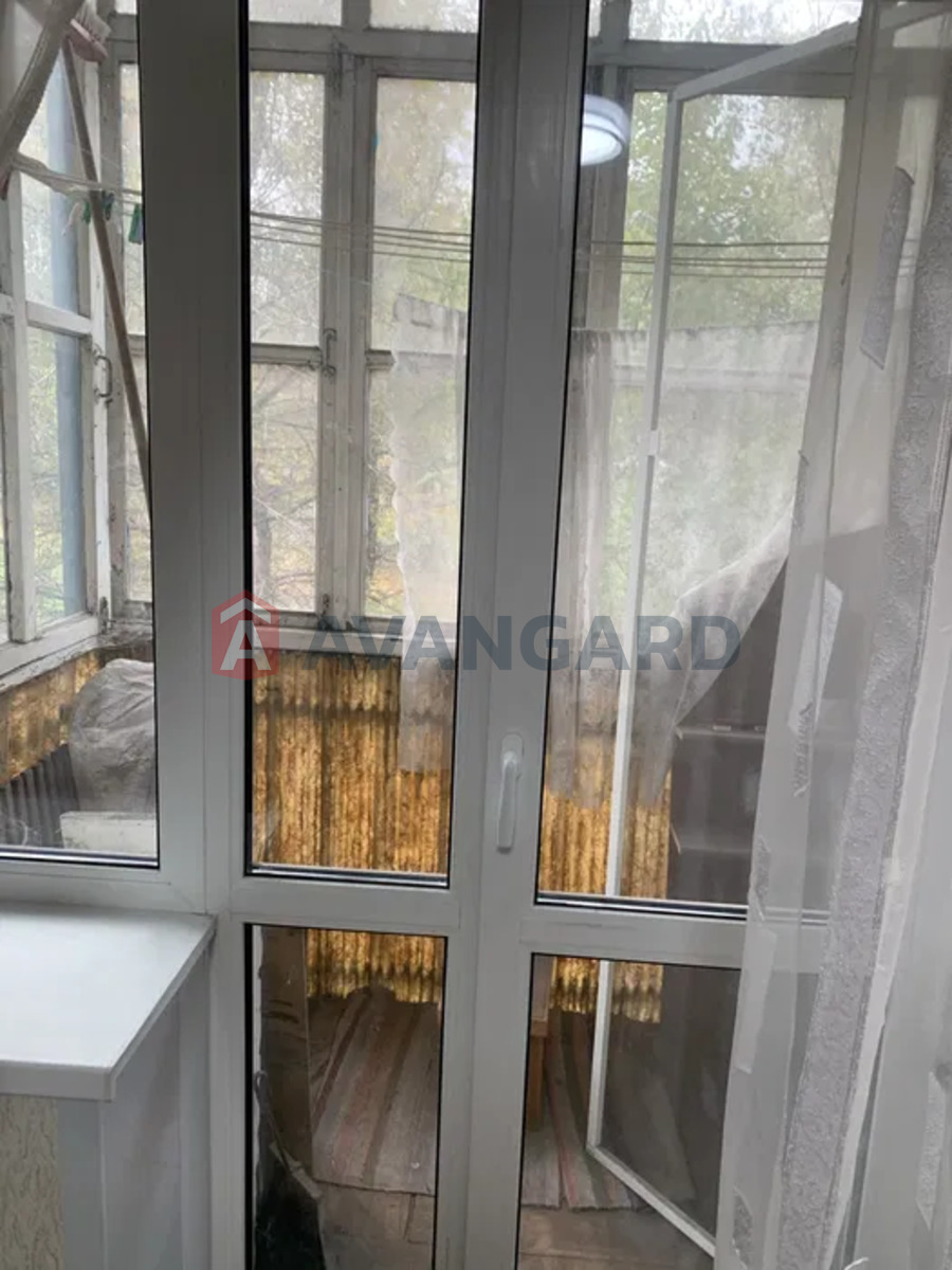 2 кім. квартира, 60/-/10 кв. м., 2/5 поверх фото 5 2 кім. квартира, 60/-/10 кв. м., 2/5 поверх фото 5