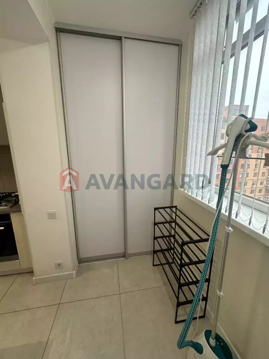 1 кім. квартира, 40/-/- кв. м., 10/12 поверх фото 7 1 кім. квартира, 40/-/- кв. м., 10/12 поверх фото 7