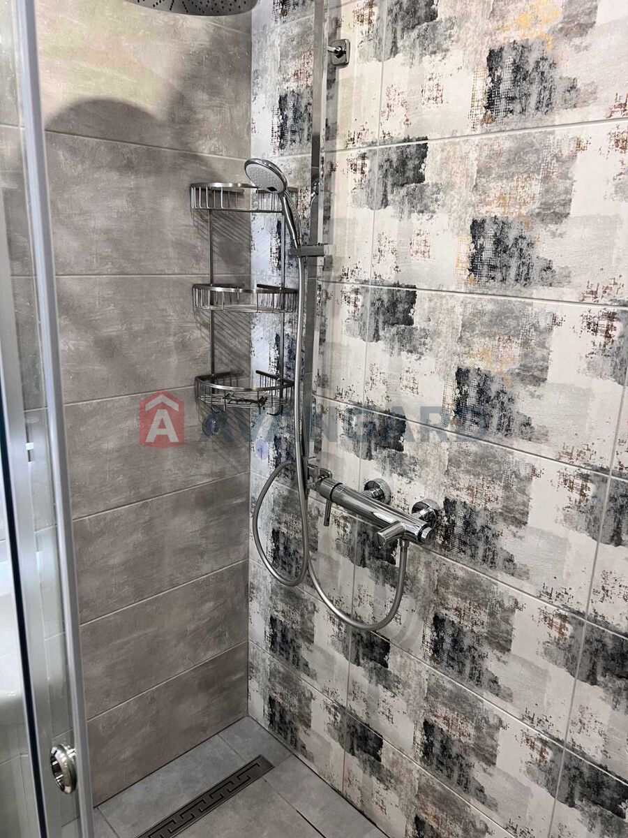 4 кім. квартира, 87/-/10 кв. м., 1/9 поверх фото 18 4 кім. квартира, 87/-/10 кв. м., 1/9 поверх фото 18