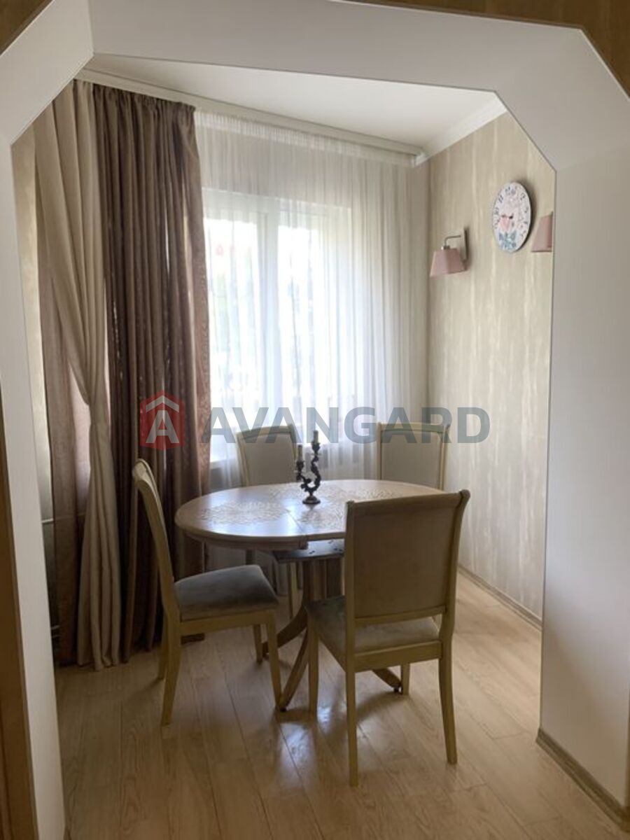 3 кім. квартира, 79/45,6/18 кв. м., 1/10 поверх фото 14 3 кім. квартира, 79/45,6/18 кв. м., 1/10 поверх фото 14