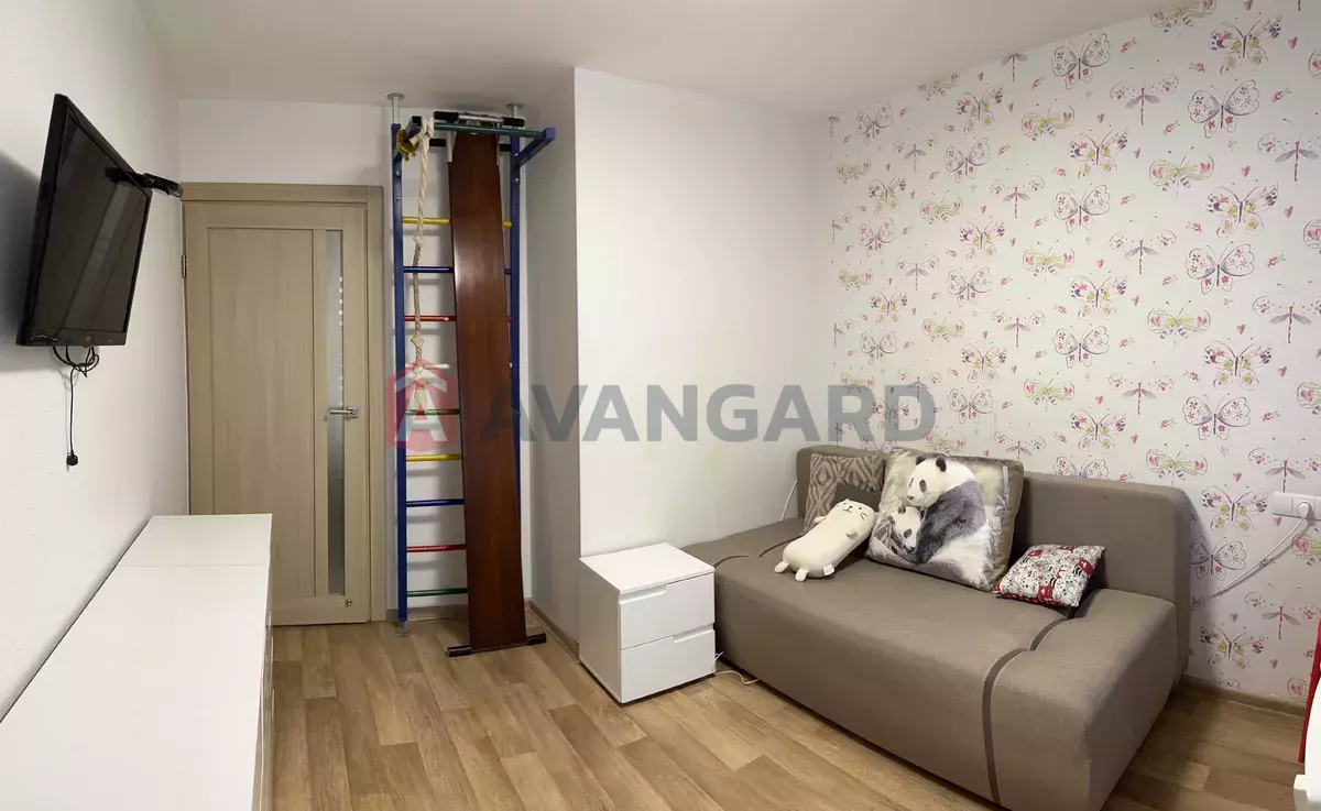 3 кім. квартира, 70/-/9 кв. м., 6/9 поверх фото 11 3 кім. квартира, 70/-/9 кв. м., 6/9 поверх фото 11