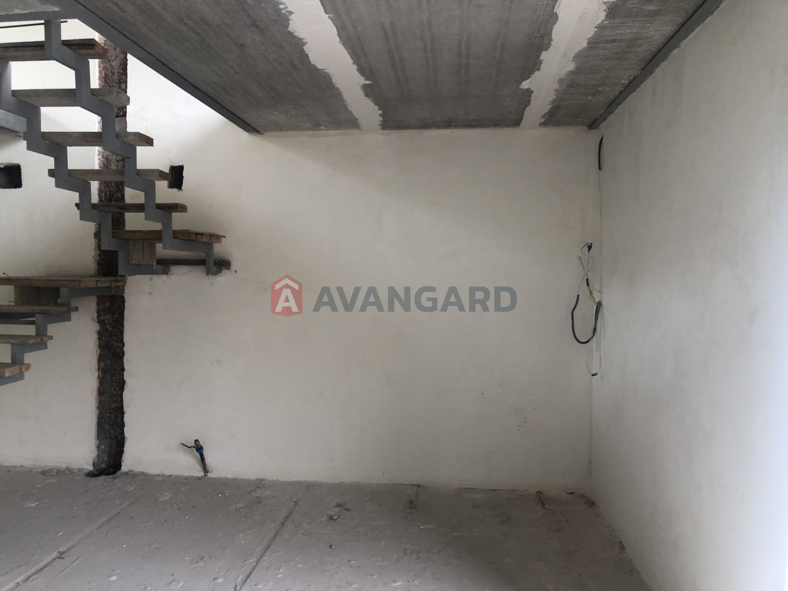 4 комн. квартира, 122,4/-/20 кв. м., 1/2 этаж фото 9 4 комн. квартира, 122,4/-/20 кв. м., 1/2 этаж фото 9