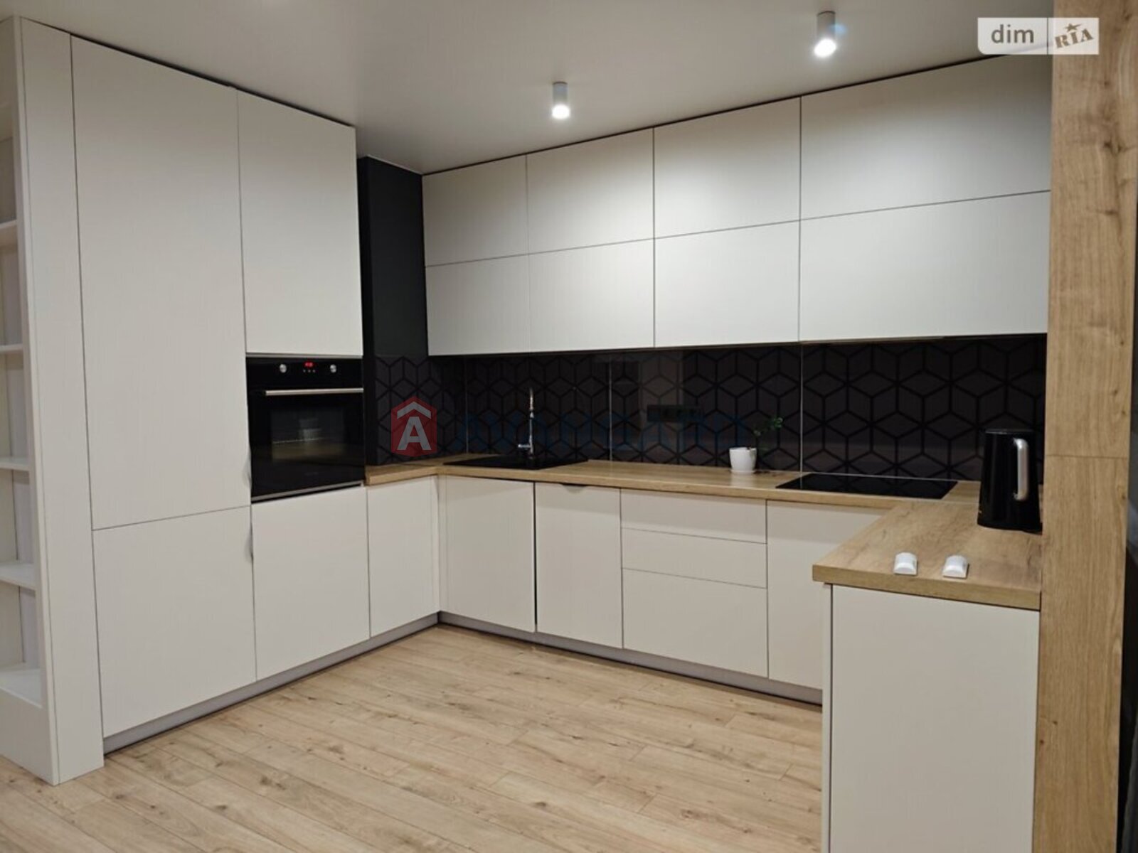 2 комн. квартира, 80/50/22 кв. м., 16/18 этаж фото 2 2 комн. квартира, 80/50/22 кв. м., 16/18 этаж фото 2