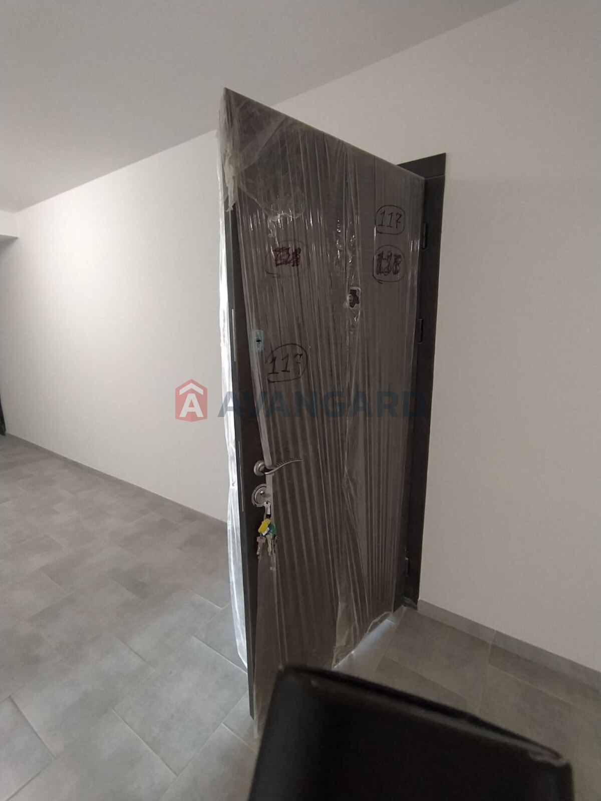 1 кім. квартира, 40/28/7 кв. м., 8/10 поверх фото 5 1 кім. квартира, 40/28/7 кв. м., 8/10 поверх фото 5