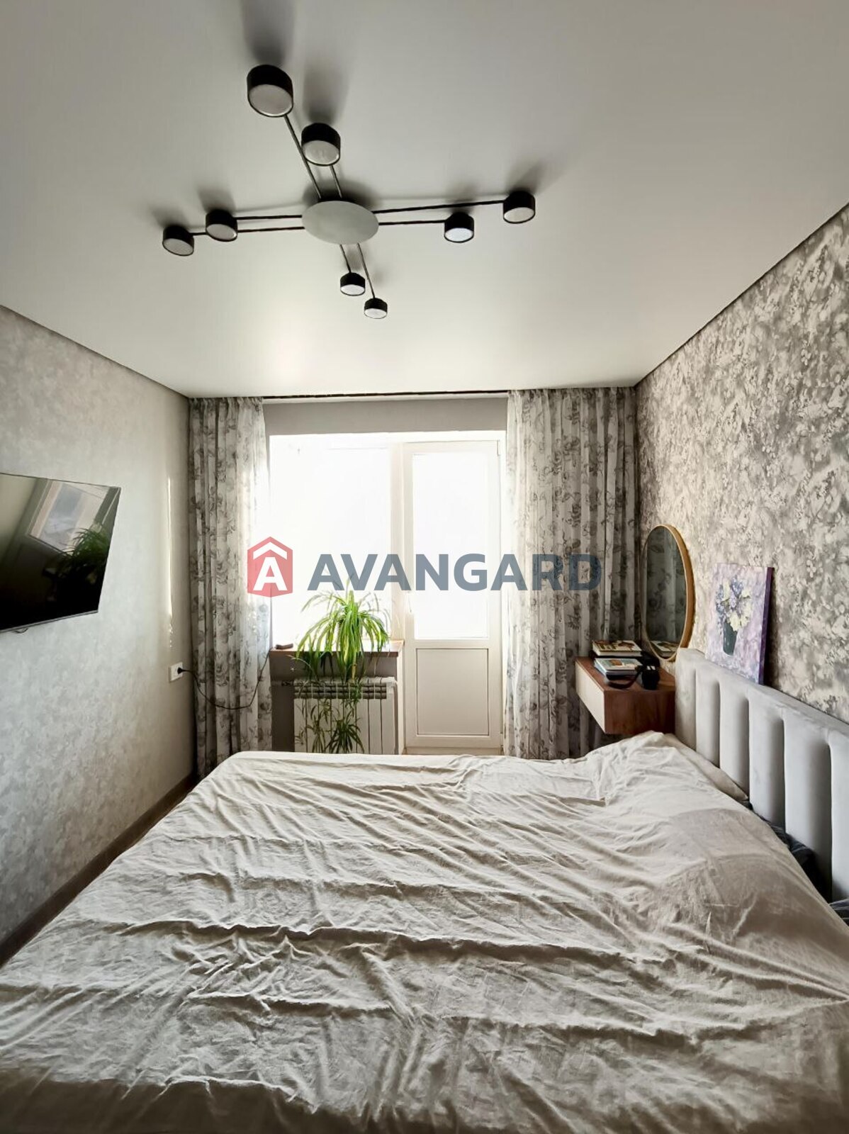 3 кім. квартира, 70/38/8 кв. м., 6/9 поверх фото 11 3 кім. квартира, 70/38/8 кв. м., 6/9 поверх фото 11