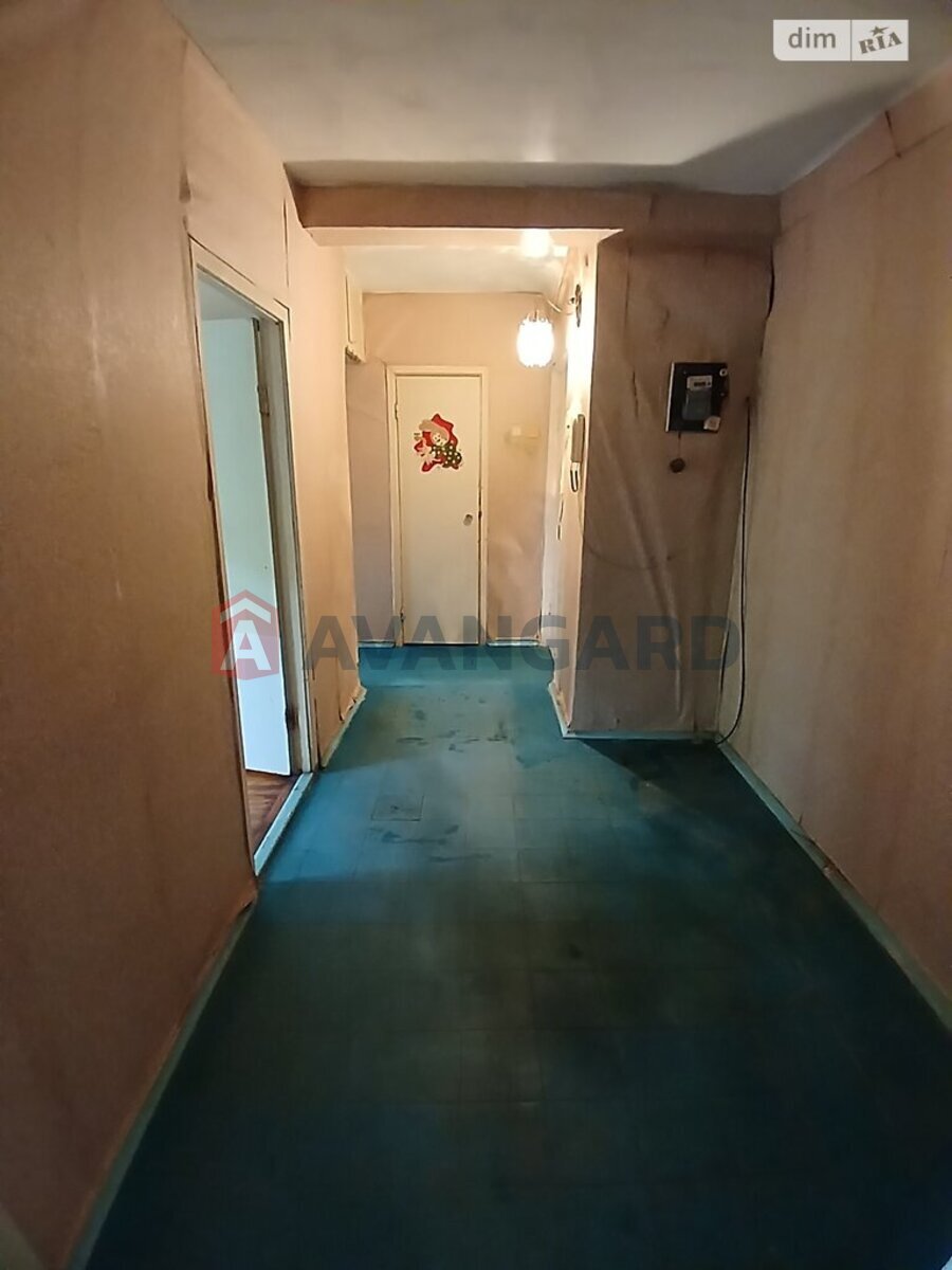 3 кім. квартира, 68/-/7 кв. м., 3/9 поверх фото 6 3 кім. квартира, 68/-/7 кв. м., 3/9 поверх фото 6