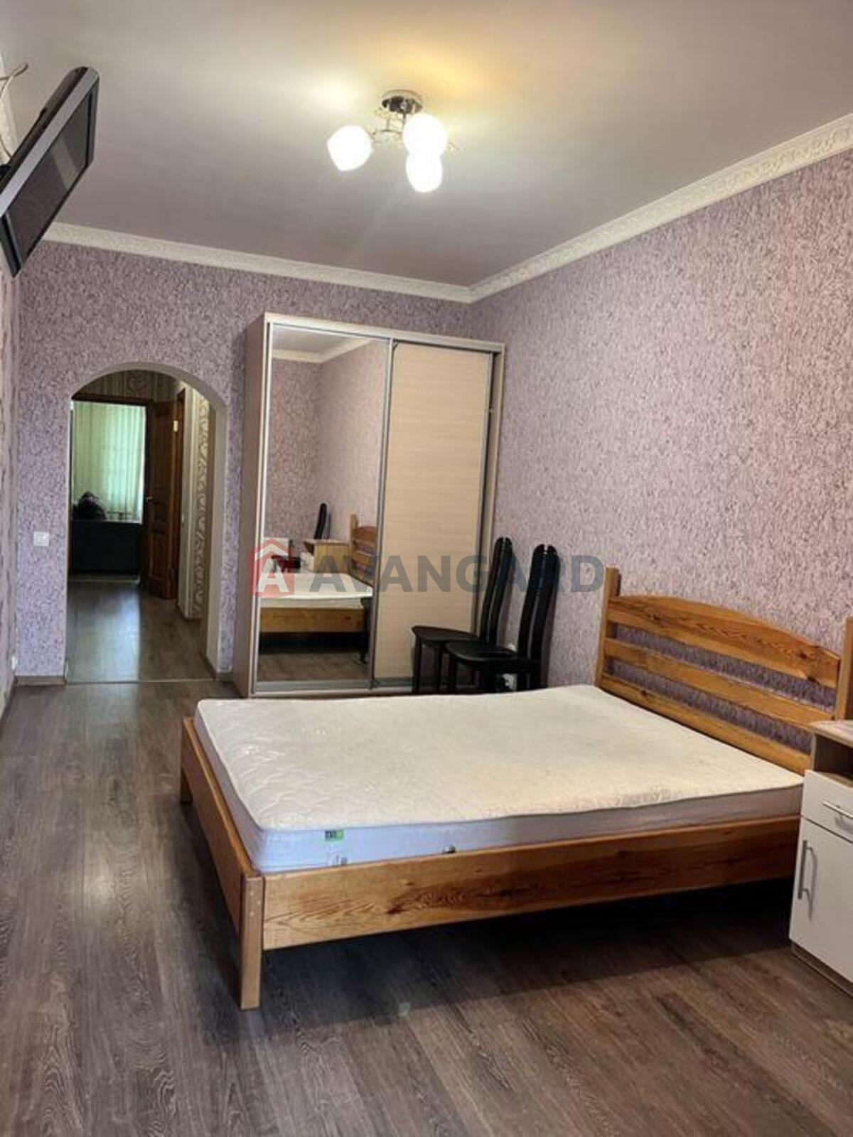 1 комн. квартира, 42/-/12 кв. м., 7/10 этаж фото 5 1 комн. квартира, 42/-/12 кв. м., 7/10 этаж фото 5