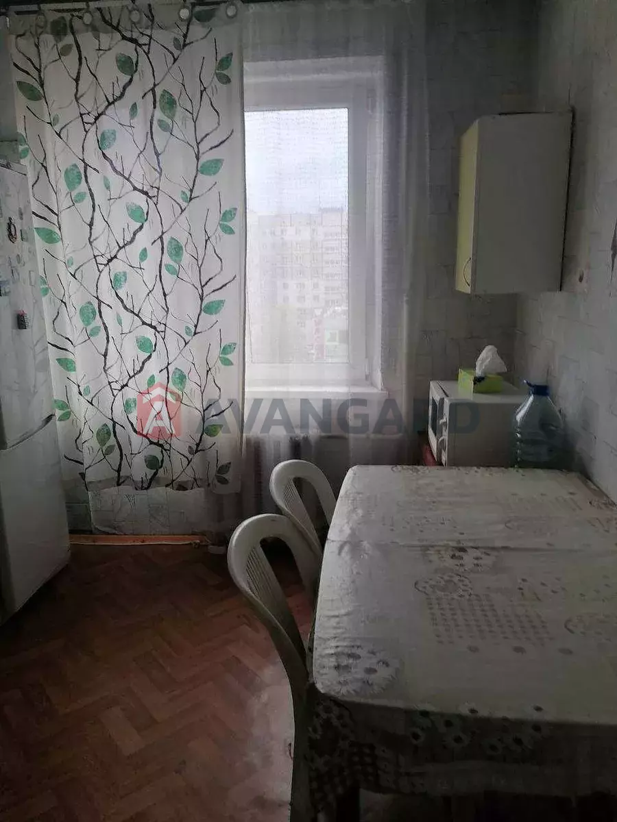 2 кім. квартира, 45/28/8 кв. м., 7/9 поверх фото 3 2 кім. квартира, 45/28/8 кв. м., 7/9 поверх фото 3