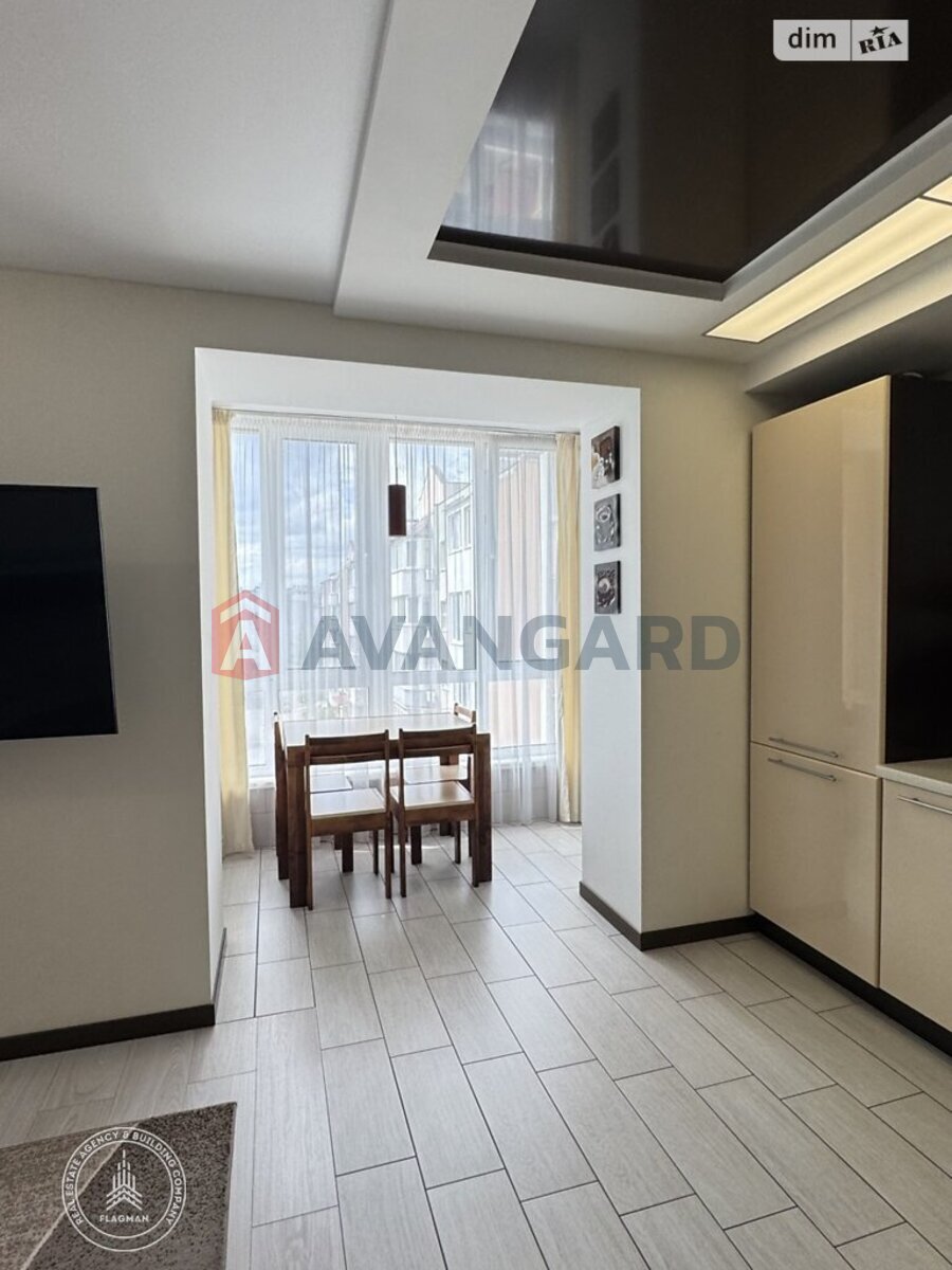 4 кім. квартира, 123/-/- кв. м., 4/5 поверх фото 17 4 кім. квартира, 123/-/- кв. м., 4/5 поверх фото 17