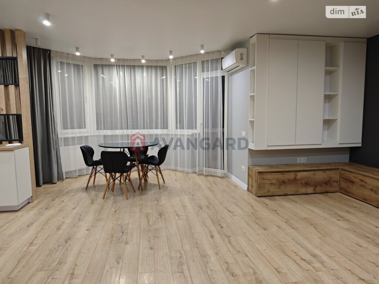 2 комн. квартира, 80/50/22 кв. м., 16/18 этаж фото 8 2 комн. квартира, 80/50/22 кв. м., 16/18 этаж фото 8