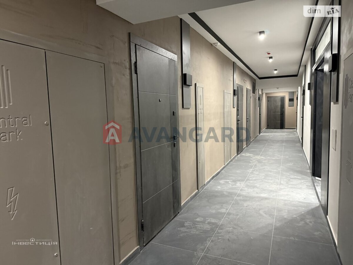 2 кім. квартира, 63/-/- кв. м., 17/20 поверх фото 18 2 кім. квартира, 63/-/- кв. м., 17/20 поверх фото 18