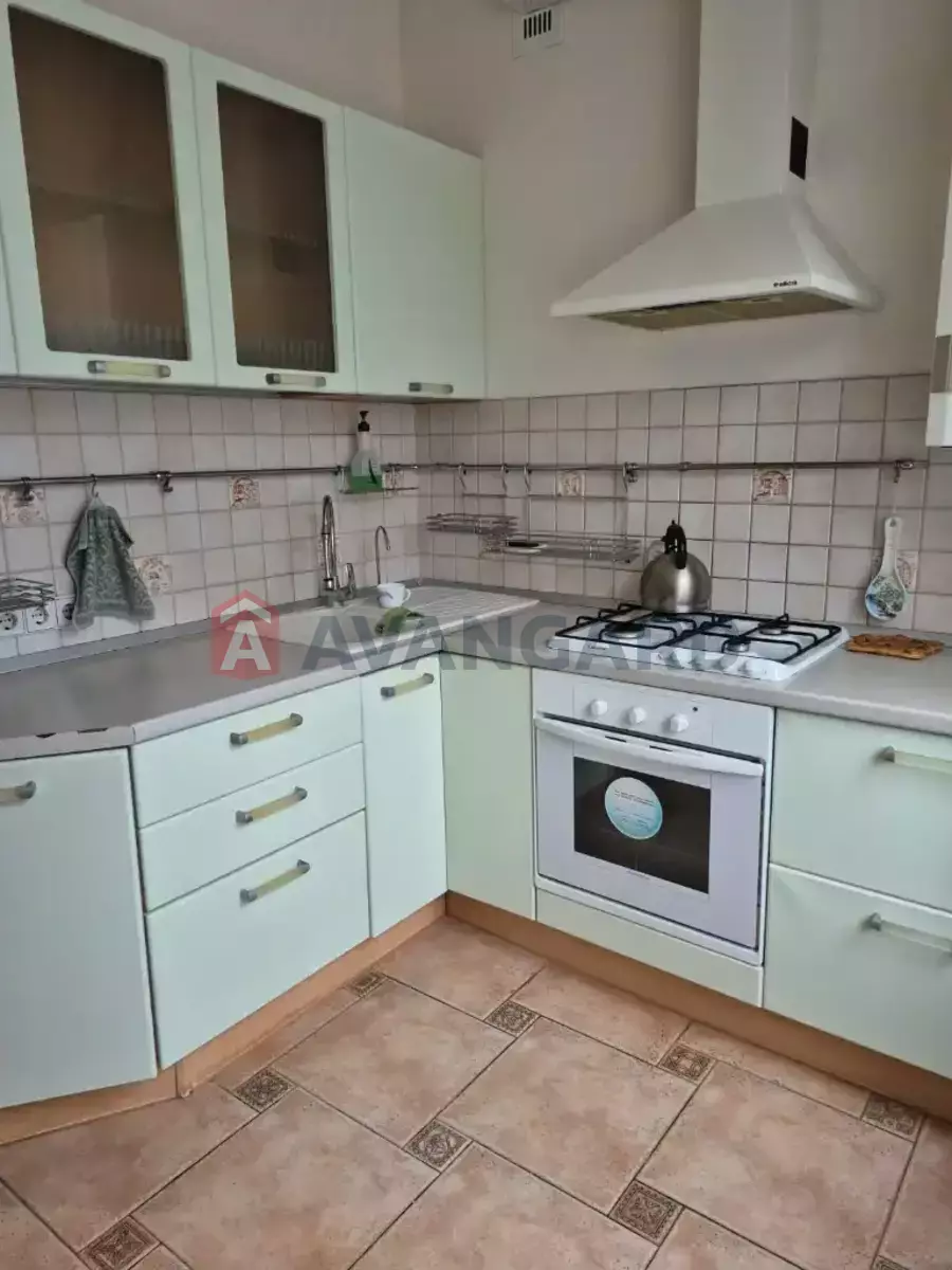 3 кім. квартира, 73/50/8 кв. м., 2/5 поверх фото 4 3 кім. квартира, 73/50/8 кв. м., 2/5 поверх фото 4