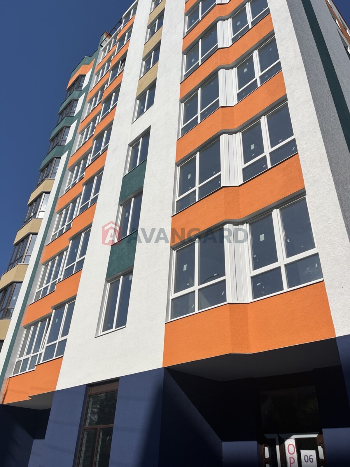 3 комн. квартира, 103/50/11 кв. м., 8/9 этаж фото 1 3 комн. квартира, 103/50/11 кв. м., 8/9 этаж фото 1