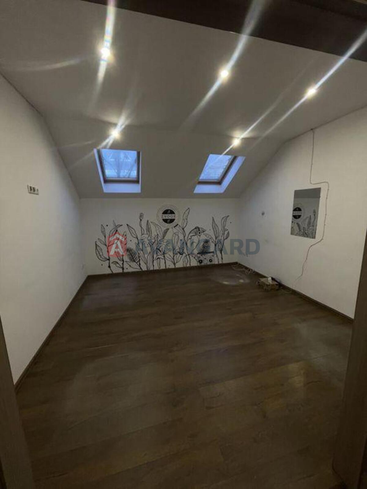 2 кім. квартира, 57/-/13 кв. м., 4/4 поверх фото 3 2 кім. квартира, 57/-/13 кв. м., 4/4 поверх фото 3