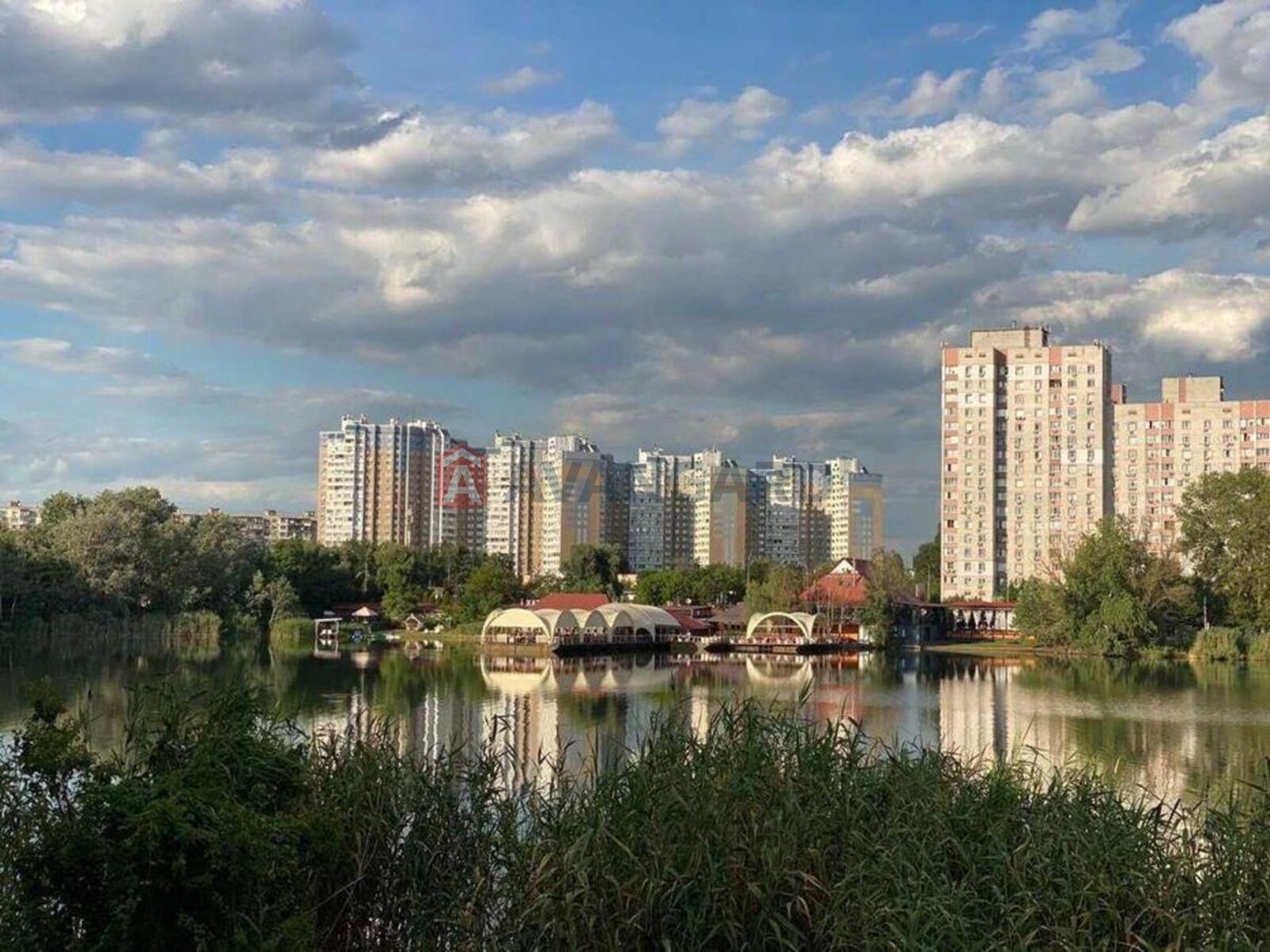 3 комн. квартира, 105/-/23 кв. м., 3/18 этаж фото 1 3 комн. квартира, 105/-/23 кв. м., 3/18 этаж фото 1