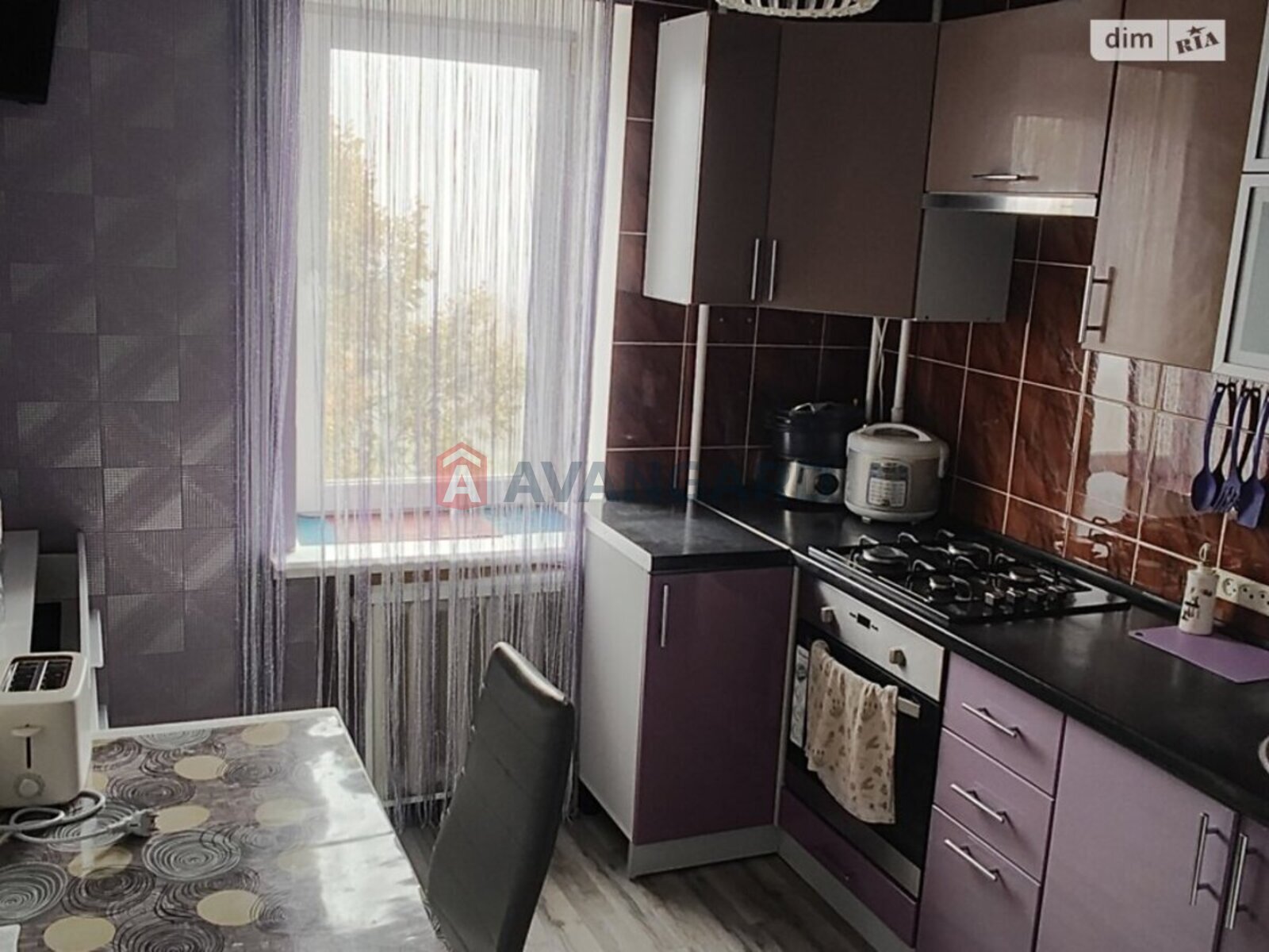 3 кім. квартира, 64/37/7 кв. м., 6/9 поверх фото 4 3 кім. квартира, 64/37/7 кв. м., 6/9 поверх фото 4