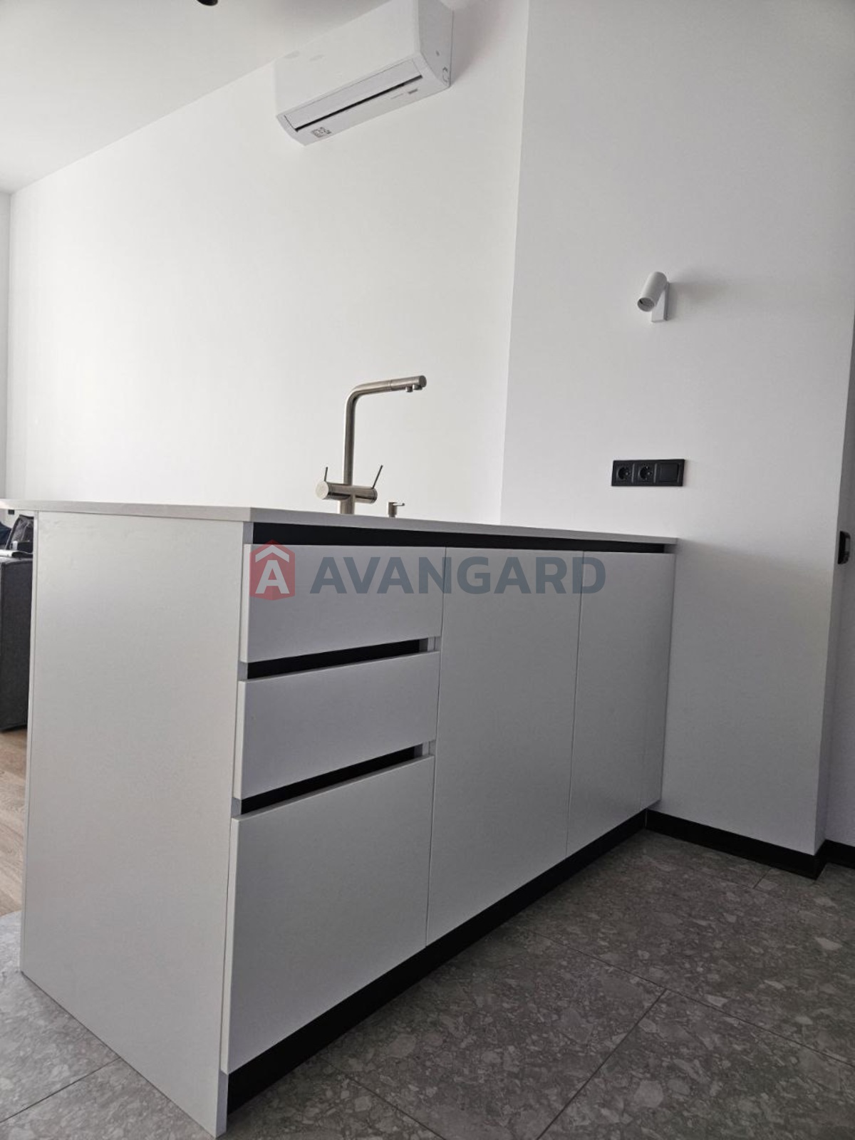 1 кім. квартира, 57,4/16/16 кв. м., 12/12 поверх фото 5 1 кім. квартира, 57,4/16/16 кв. м., 12/12 поверх фото 5