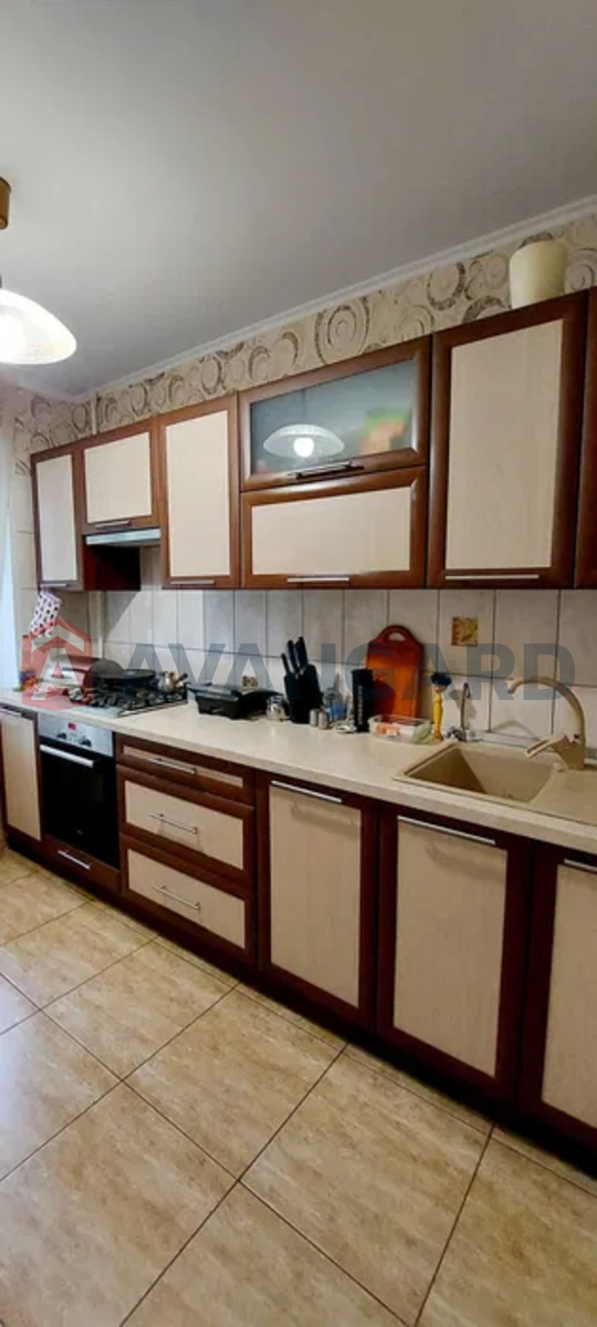 4 кім. квартира, 86/-/9 кв. м., 1/9 поверх фото 16 4 кім. квартира, 86/-/9 кв. м., 1/9 поверх фото 16