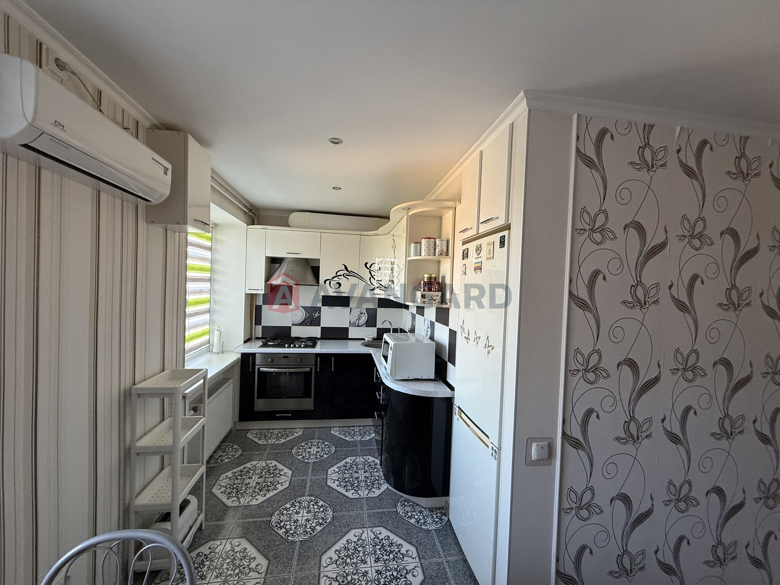 3 комн. квартира, 65/-/10 кв. м., 5/5 этаж фото 1 3 комн. квартира, 65/-/10 кв. м., 5/5 этаж фото 1