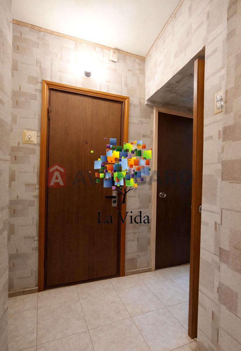 3 комн. квартира, 70 / 50 / 8 м? кв. м., 9/10 этаж фото 17 3 комн. квартира, 70 / 50 / 8 м? кв. м., 9/10 этаж фото 17