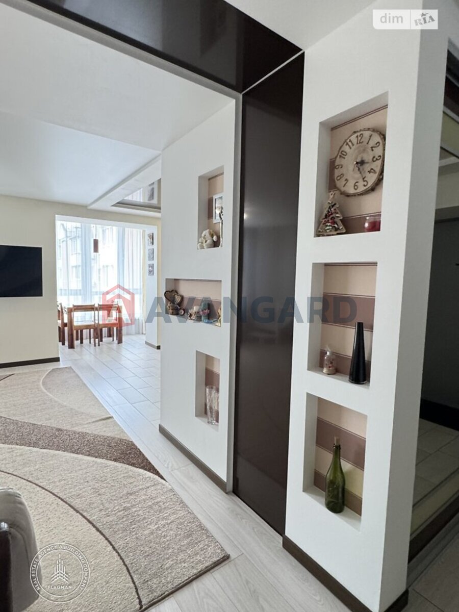 4 кім. квартира, 123/-/- кв. м., 4/5 поверх фото 13 4 кім. квартира, 123/-/- кв. м., 4/5 поверх фото 13