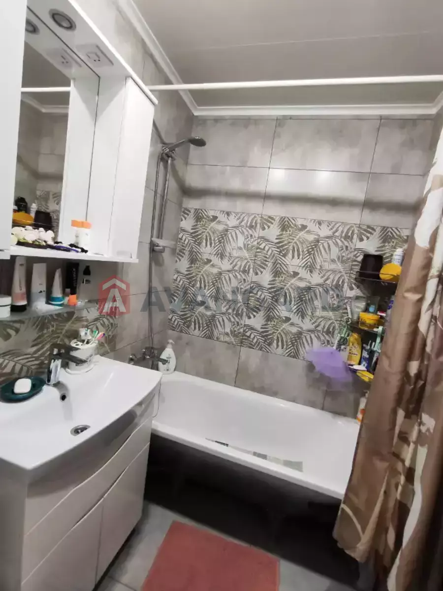 4 кім. квартира, 85/58/8 кв. м., 6/9 поверх фото 2 4 кім. квартира, 85/58/8 кв. м., 6/9 поверх фото 2