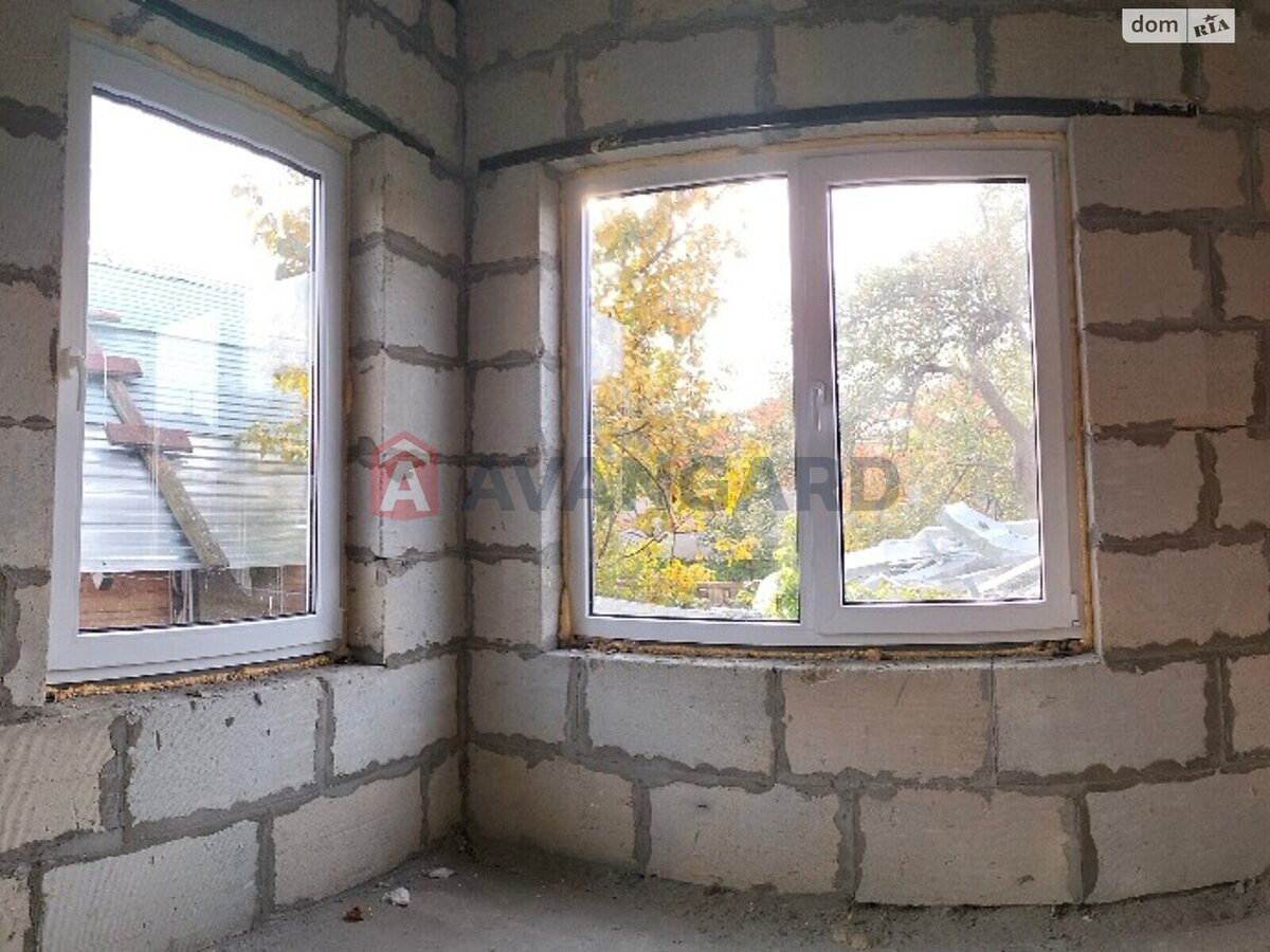 3 комн. квартира, 81/60/9 кв. м., 1/2 этаж фото 18 3 комн. квартира, 81/60/9 кв. м., 1/2 этаж фото 18