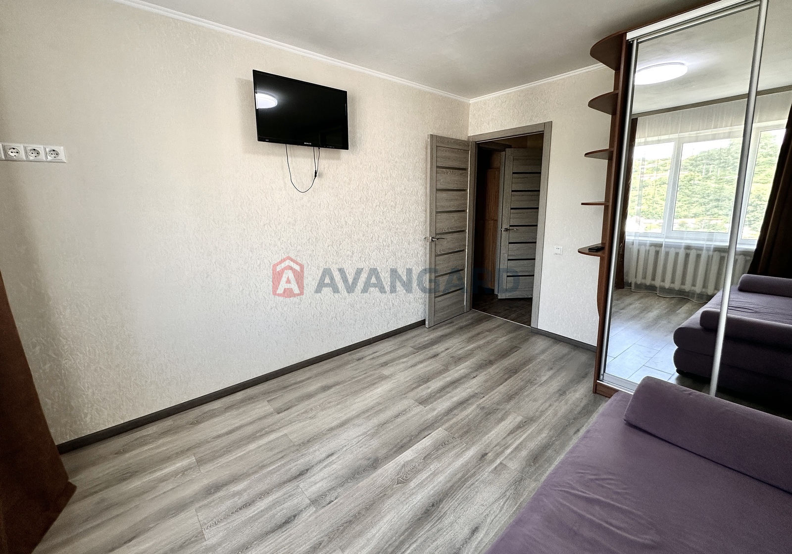 3 комн. квартира, 70/50/10 кв. м., 9/12 этаж фото 2 3 комн. квартира, 70/50/10 кв. м., 9/12 этаж фото 2