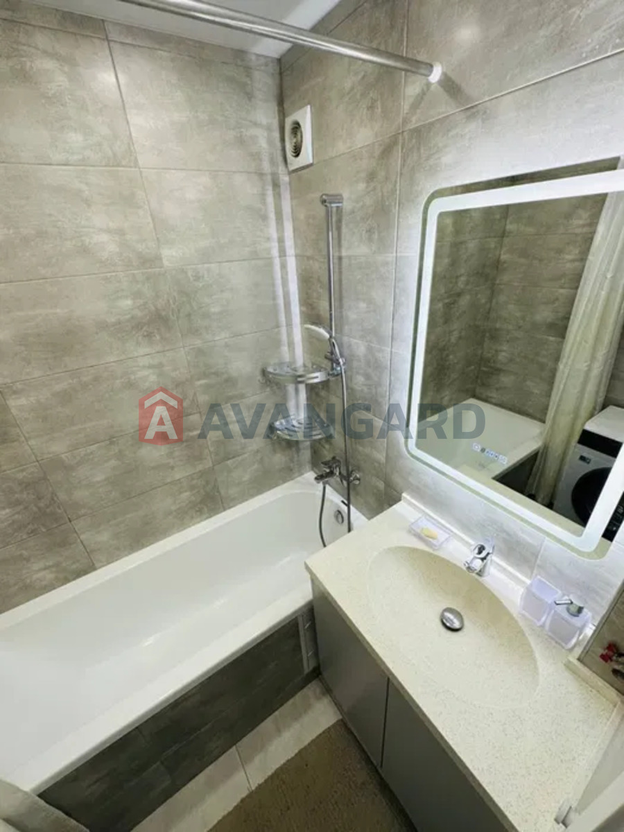 1 кім. квартира, 42/-/18 кв. м., 5/9 поверх фото 2 1 кім. квартира, 42/-/18 кв. м., 5/9 поверх фото 2