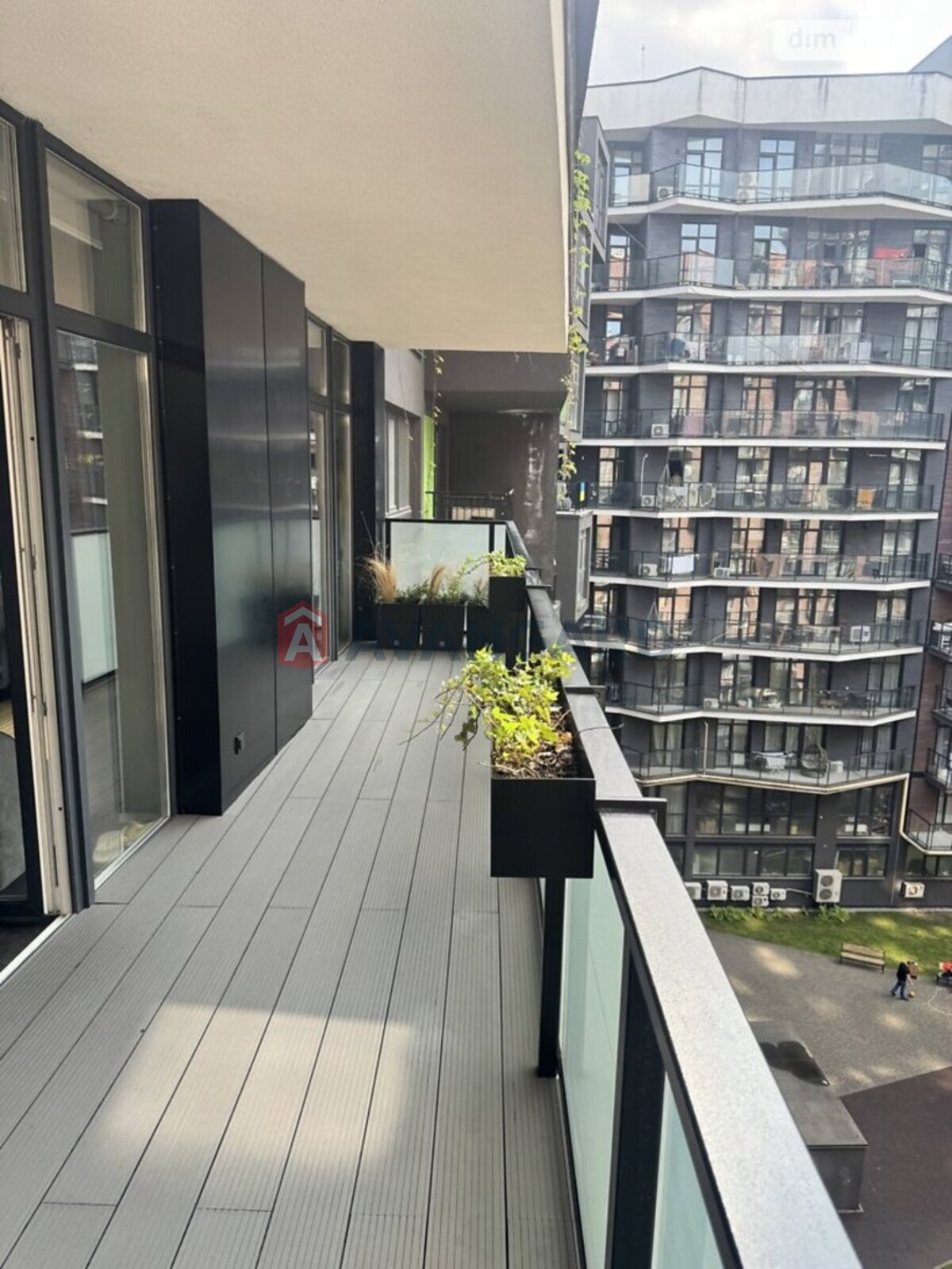 3 комн. квартира, 98/-/- кв. м., 7/10 этаж фото 27 3 комн. квартира, 98/-/- кв. м., 7/10 этаж фото 27