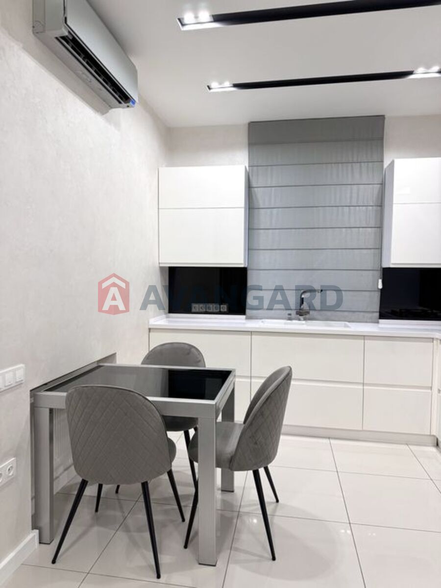 2 кім. квартира, 47/-/20 кв. м., 1/2 поверх фото 5 2 кім. квартира, 47/-/20 кв. м., 1/2 поверх фото 5