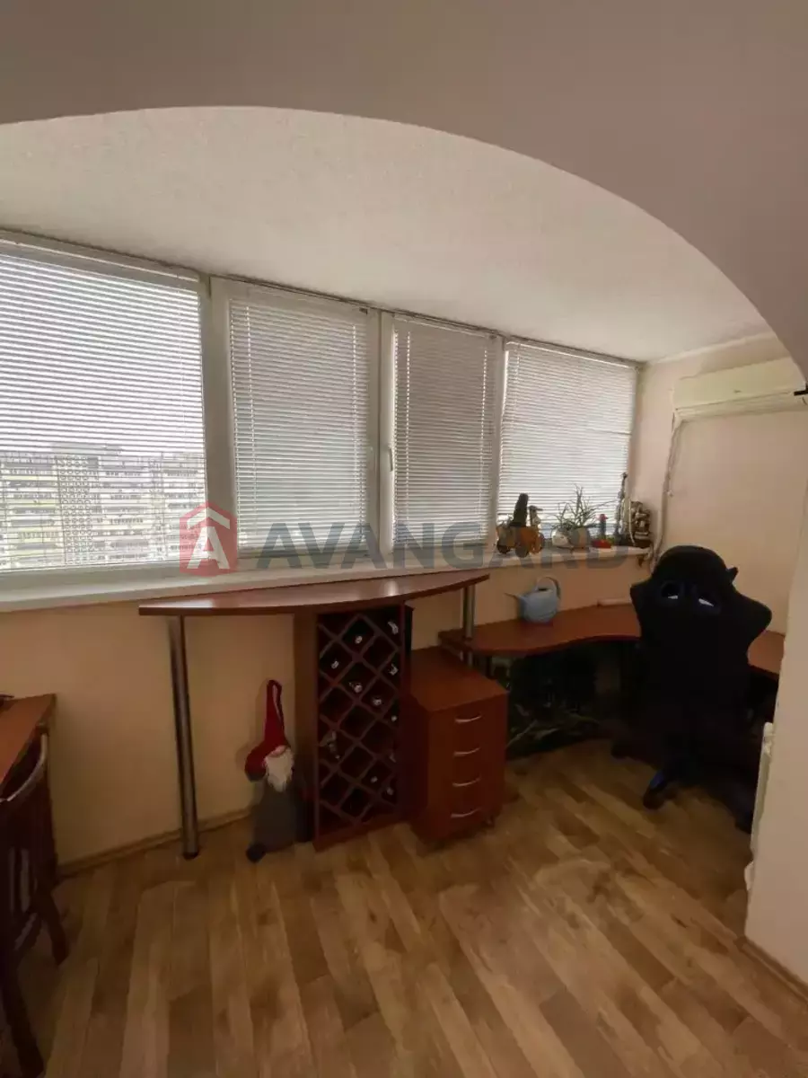 3 кім. квартира, 101/57/16 кв. м., 14/16 поверх фото 9 3 кім. квартира, 101/57/16 кв. м., 14/16 поверх фото 9