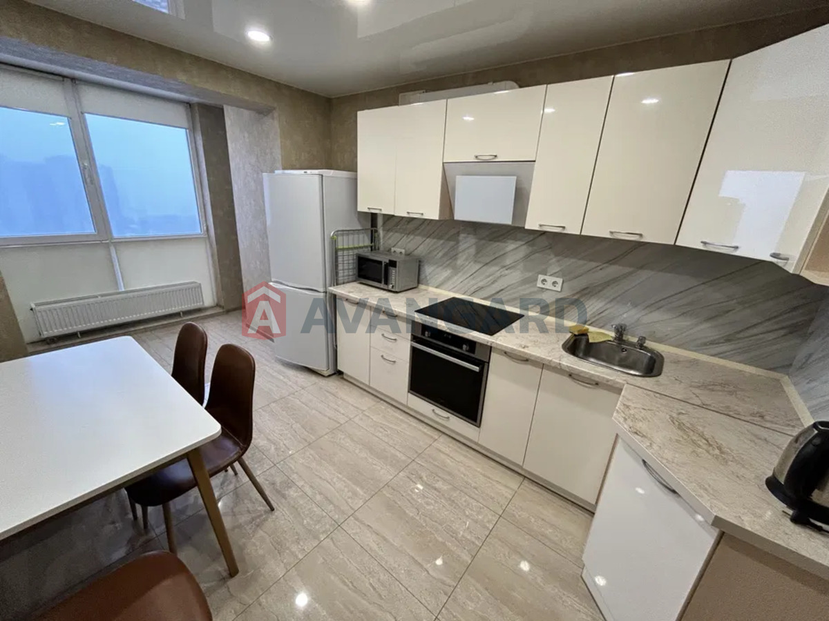 1 кім. квартира, 38/-/18 кв. м., 11/11 поверх фото 2 1 кім. квартира, 38/-/18 кв. м., 11/11 поверх фото 2