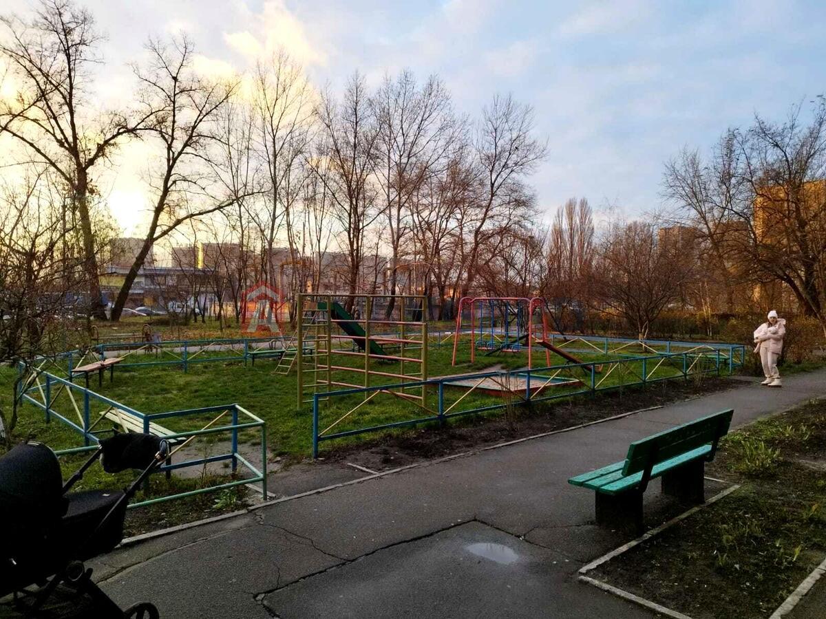 1 кім. квартира, 42.3 / 19.6 / 8.8 м? кв. м., 7/25 поверх фото 20 1 кім. квартира, 42.3 / 19.6 / 8.8 м? кв. м., 7/25 поверх фото 20