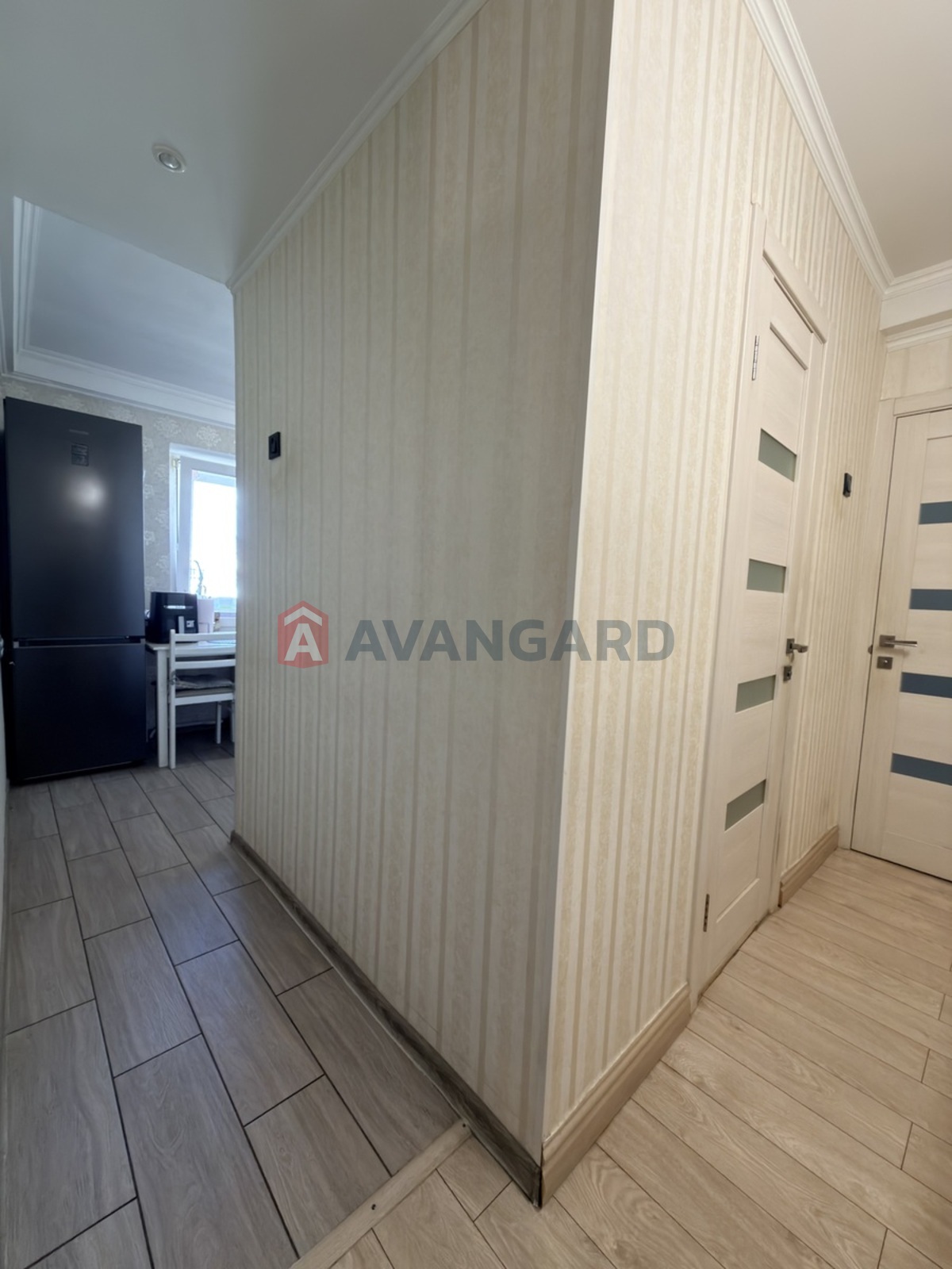 2 комн. квартира, 43/26/6 кв. м., 9/9 этаж фото 1 2 комн. квартира, 43/26/6 кв. м., 9/9 этаж фото 1