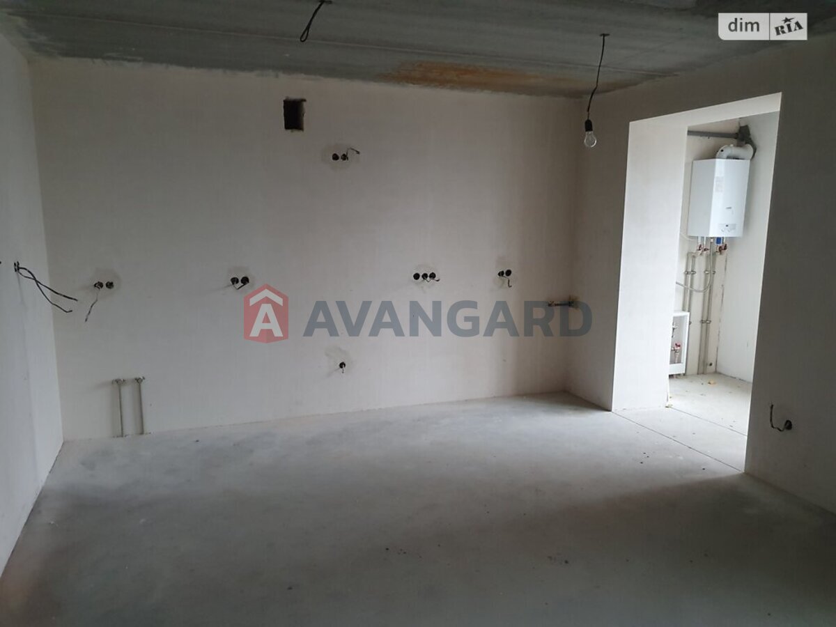 3 кім. квартира, 87/30/33 кв. м., 1/10 поверх фото 14 3 кім. квартира, 87/30/33 кв. м., 1/10 поверх фото 14