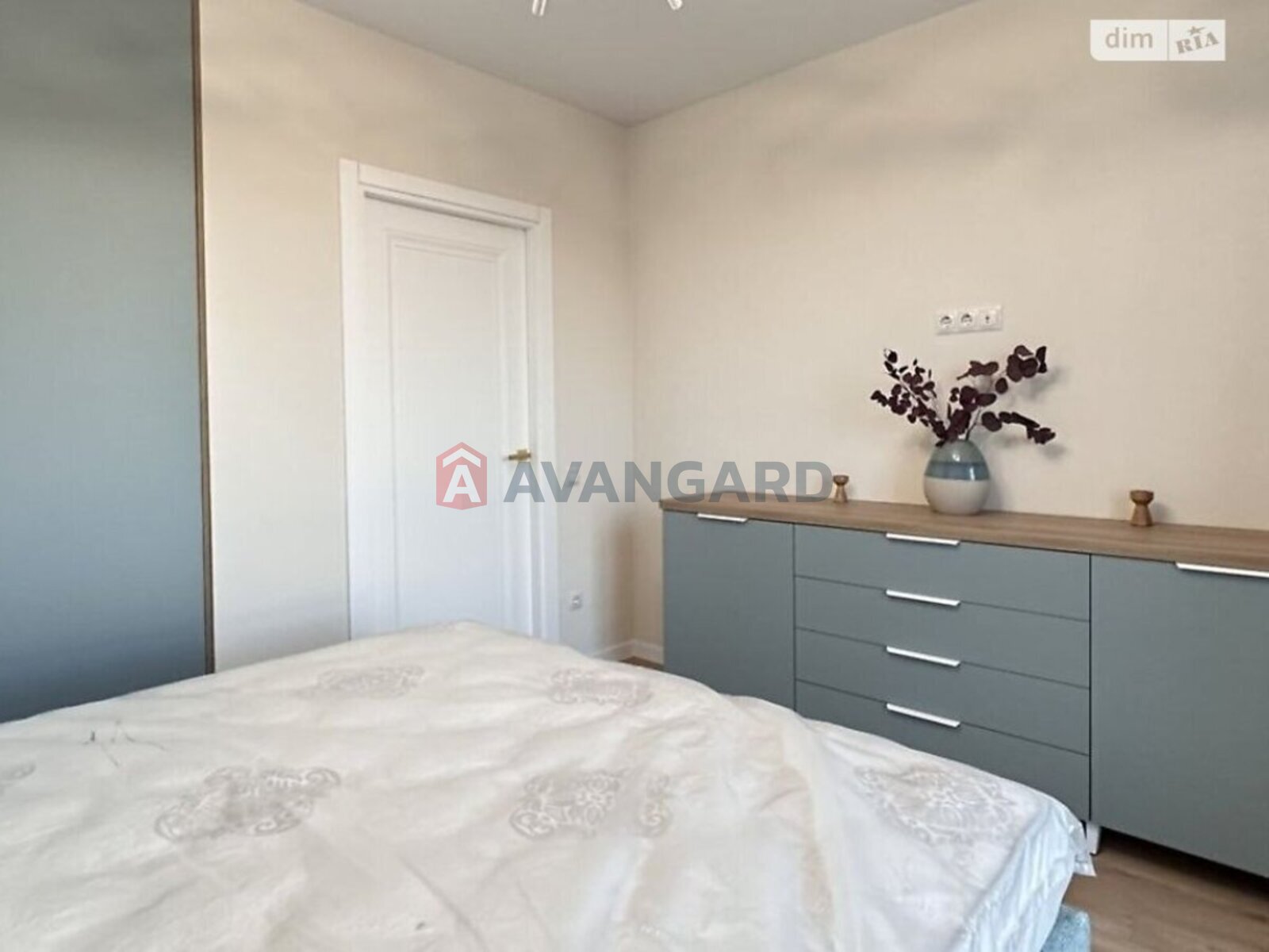 2 комн. квартира, 60/-/- кв. м., 4/10 этаж фото 3 2 комн. квартира, 60/-/- кв. м., 4/10 этаж фото 3