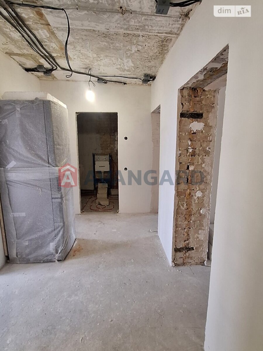 3 кім. квартира, 64/45/8 кв. м., 5/5 поверх фото 8 3 кім. квартира, 64/45/8 кв. м., 5/5 поверх фото 8