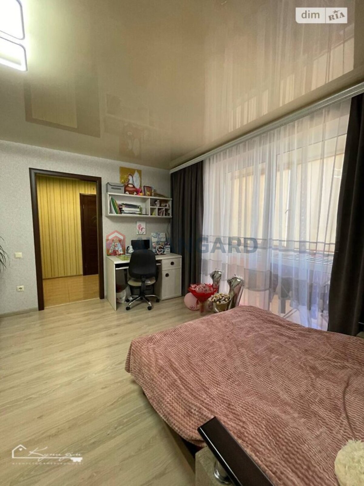 1 комн. квартира, 52/-/- кв. м., 10/10 этаж фото 5 1 комн. квартира, 52/-/- кв. м., 10/10 этаж фото 5