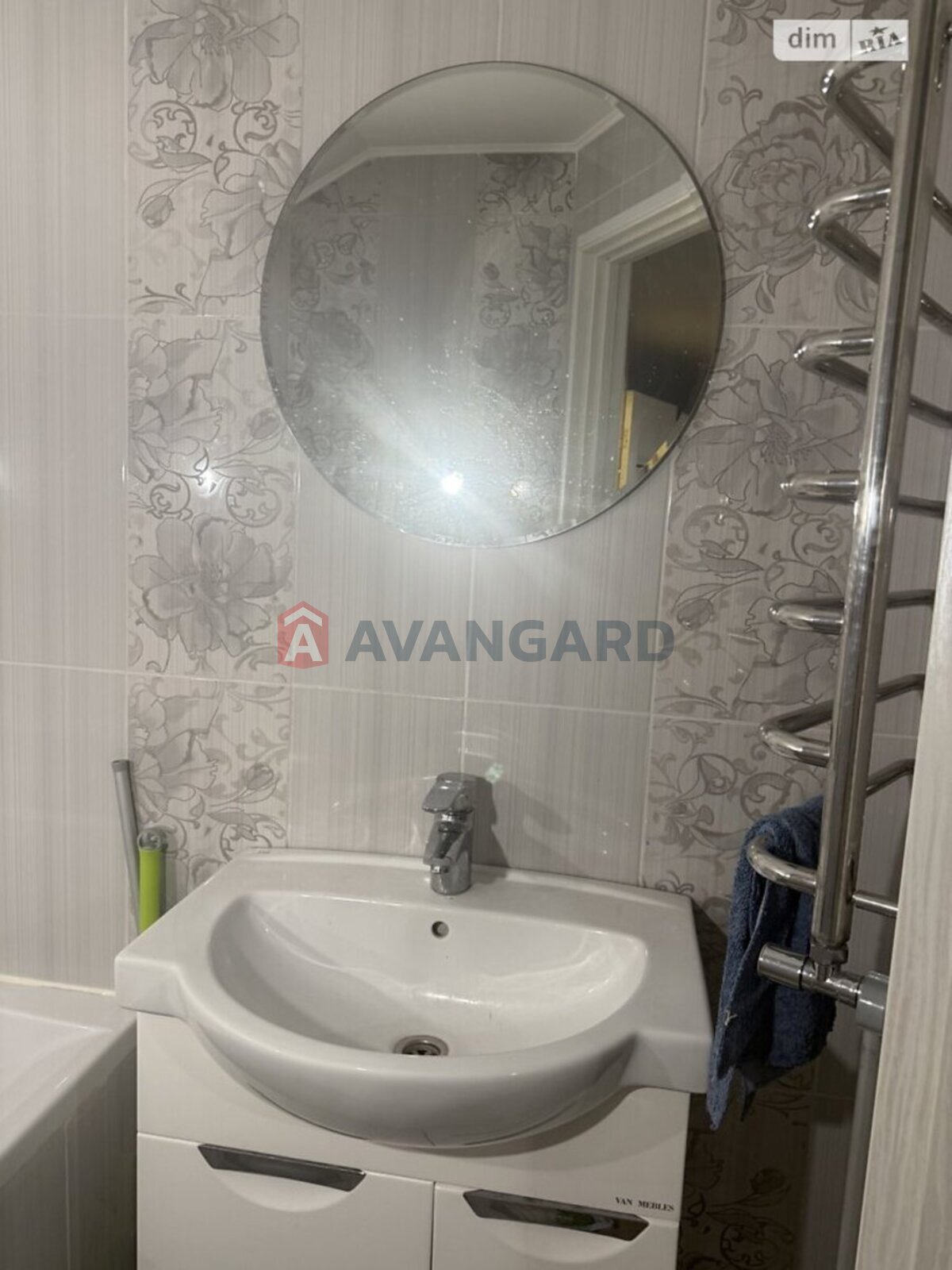 4 комн. квартира, 100/70/20 кв. м., 2/2 этаж фото 26 4 комн. квартира, 100/70/20 кв. м., 2/2 этаж фото 26