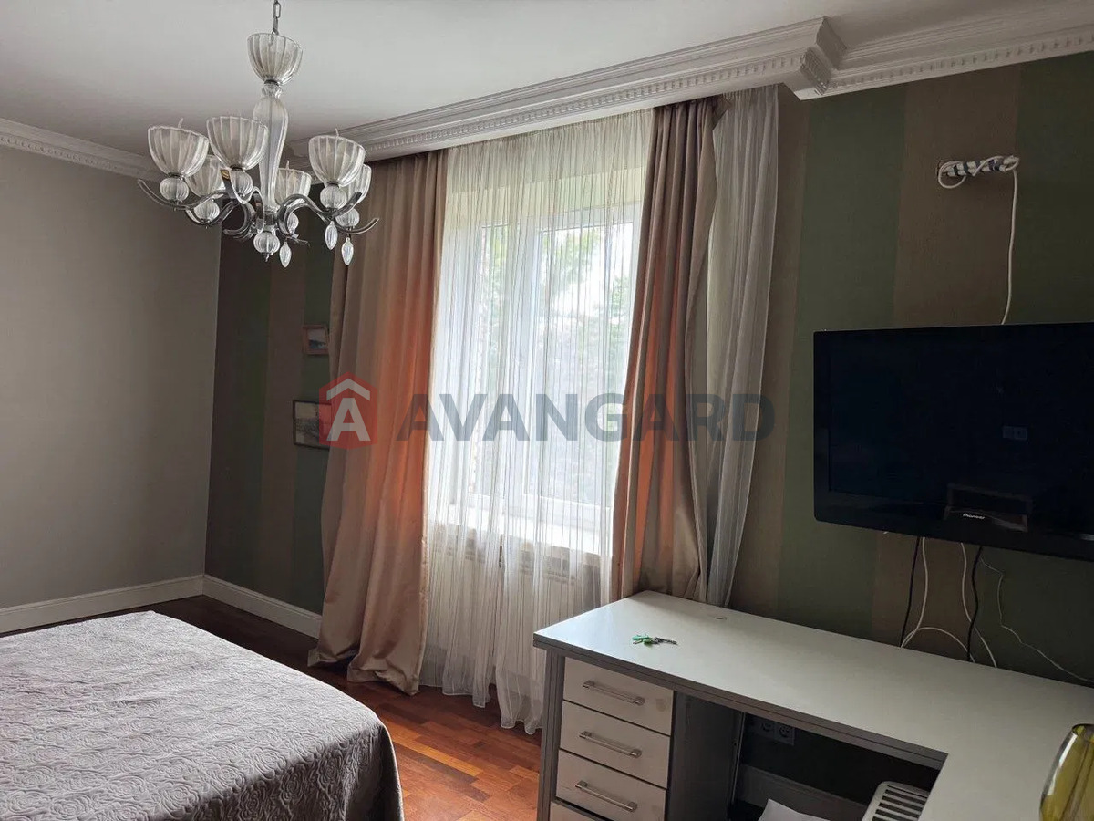 3 кім. квартира, 77/40/35 кв. м., 4/5 поверх фото 2 3 кім. квартира, 77/40/35 кв. м., 4/5 поверх фото 2