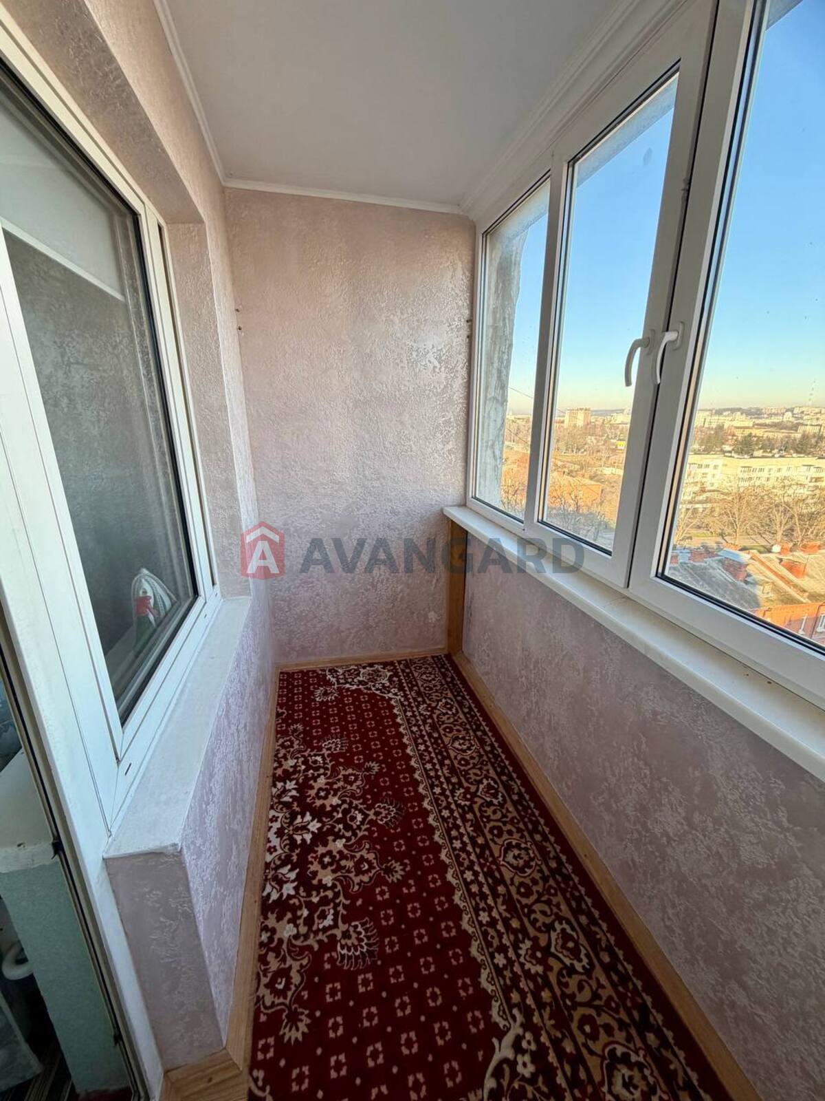 3 кім. квартира, 71/68/12 кв. м., 9/9 поверх фото 7 3 кім. квартира, 71/68/12 кв. м., 9/9 поверх фото 7