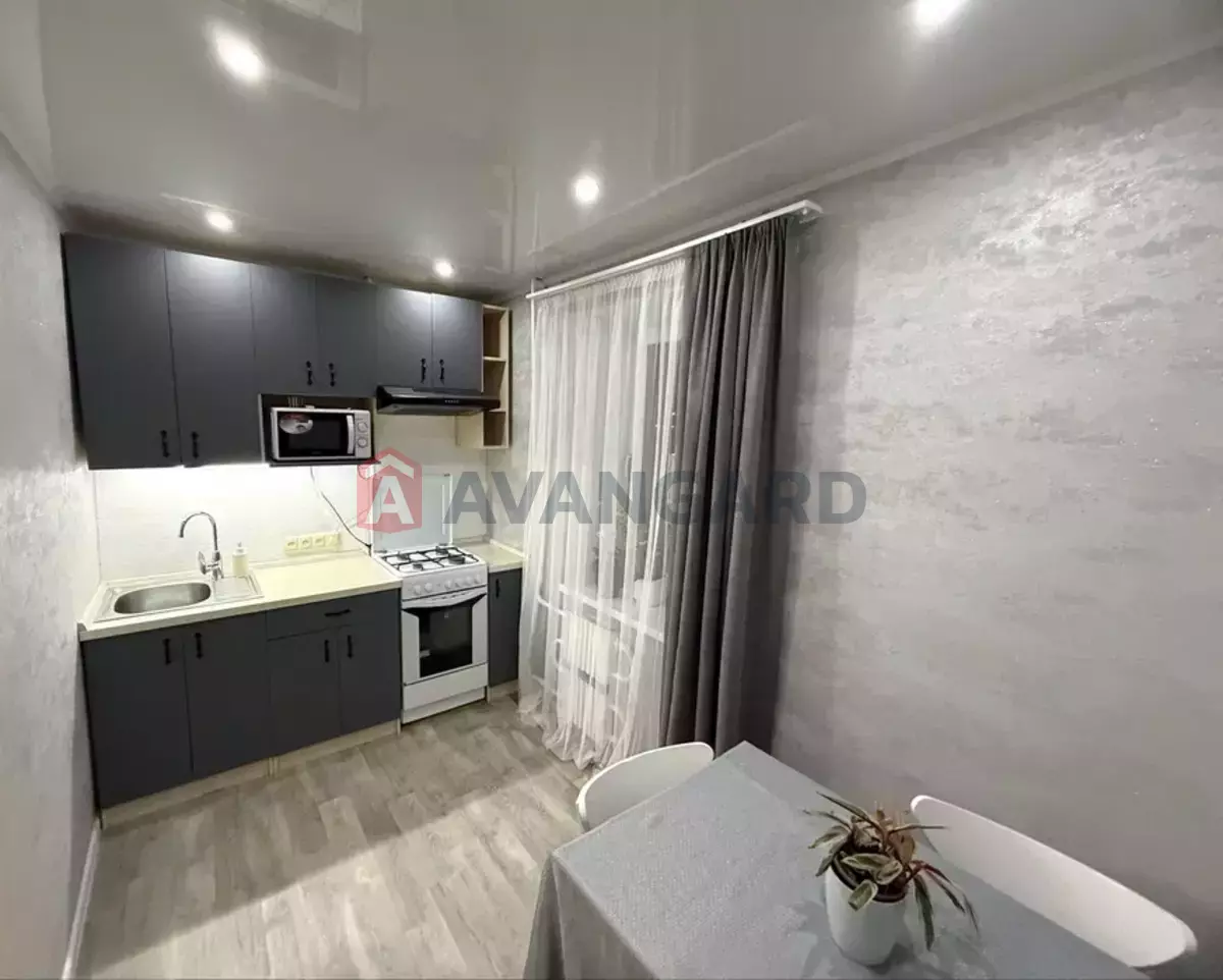 1 кім. квартира, 30/-/6 кв. м., 5/10 поверх фото 1 1 кім. квартира, 30/-/6 кв. м., 5/10 поверх фото 1